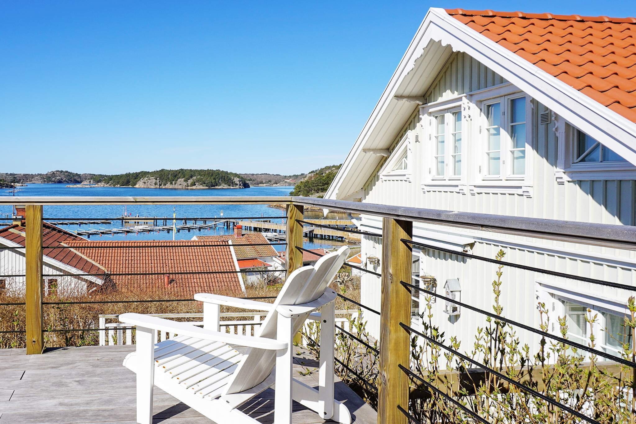 Welcome to a family-friendly charming accommodation with sea views and a lovely sunny location in the small picturesque and well-preserved fishing and stonemason community of SannÃ¤s. Here it is short walking distance to the sea, good swimming, golf, lovely nature with nice nature trails and vantage points with views in addition to the surrounding archipelago. There is also a municipal guest jetty for those who want to come here by sea. The cottage located in the older charming part of the community has several terrace areas and terrace areas in both sun and shaded locations, here you can really enjoy peace and quiet, find rest and inner harmony or to have a good bite to eat and a moment of conversation after the day's baths, pleasures or excursions. Through a granite stone staircase you reach the entrance of the cottage at the back, already here you are struck by the cottage's various stonework, walls and terraces. On the inside you will be greeted by a welcoming hall from where it goes upstairs to the second floor of the cottage. The first floor consists of kitchen with hob, oven, fridge/freezer, microwave and dishwasher, living room with large dining room furniture and TV corner with cozy sofa group, the living room is also adorned by a tiled stove, bedroom with two single beds, bathroom with shower and washing machine. The cottage has several nice double doors with glass both indoors and out to the patio area and balcony as well as many large windows, all so that you can constantly enjoy the nice sea views. The second floor has 4 bedrooms, one of which is a walk-through room, in three of the rooms there are double beds and in one bedroom there are two single beds, toilet and a living room with TV, comfortable sofas and armchairs, here you open the double doors out onto the balcony and let the view and the smell of the sea unite while relaxing with a good book. From the kitchen you reach the different patio areas and sun deck where you can continue to enjoy the sun and sea views, here you will also find an outdoor shower. There are a number of different furniture to choose from, ranging from sun loungers to seating areas for cozy barbecues where you discuss the day's adventures or plan for new ones. The cottage has a fiber connection. It is not far from several of northern BohuslÃ¤n's picturesque fishing villages where in addition to experiencing the narrow alleys, summer shops, restaurants you can also rent boat scharter or why not a kayak to experience the nice archipelago outside. Several nature reserves with fantastic nature can be found in the area such as. Tjurpannan and also Sweden's first marine national park Kosterhavet National Park are well worth a visit. For those interested in golf there are several golf courses to choose from, the nearest MjÃ¶lkerÃ¶ds GK is within walking distance. Welcome to enjoy the best of BohuslÃ¤n!