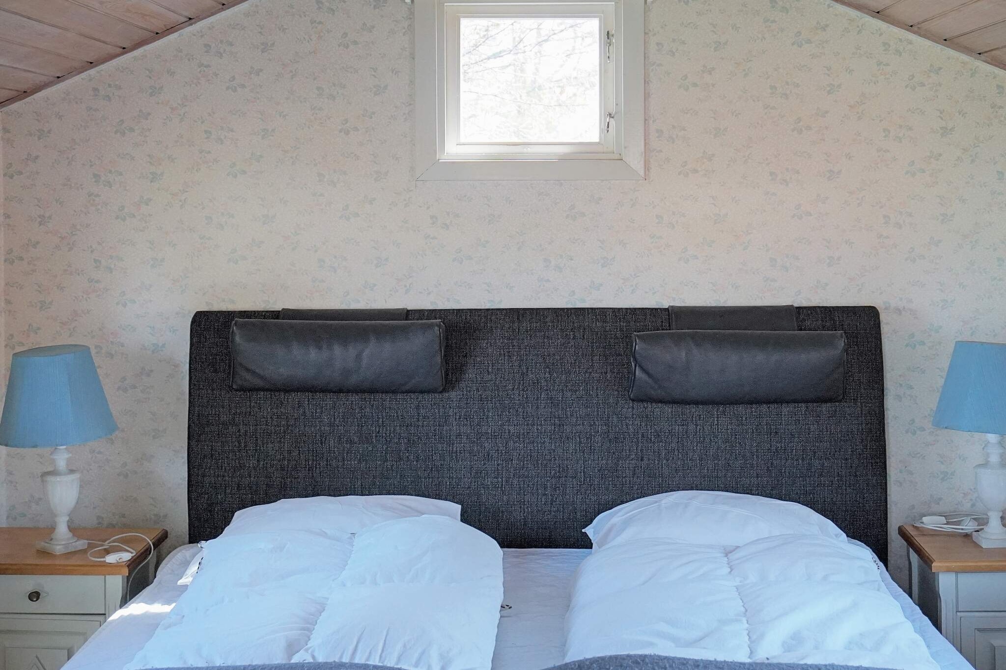 6 person holiday home in BERGKVARA-By Traum