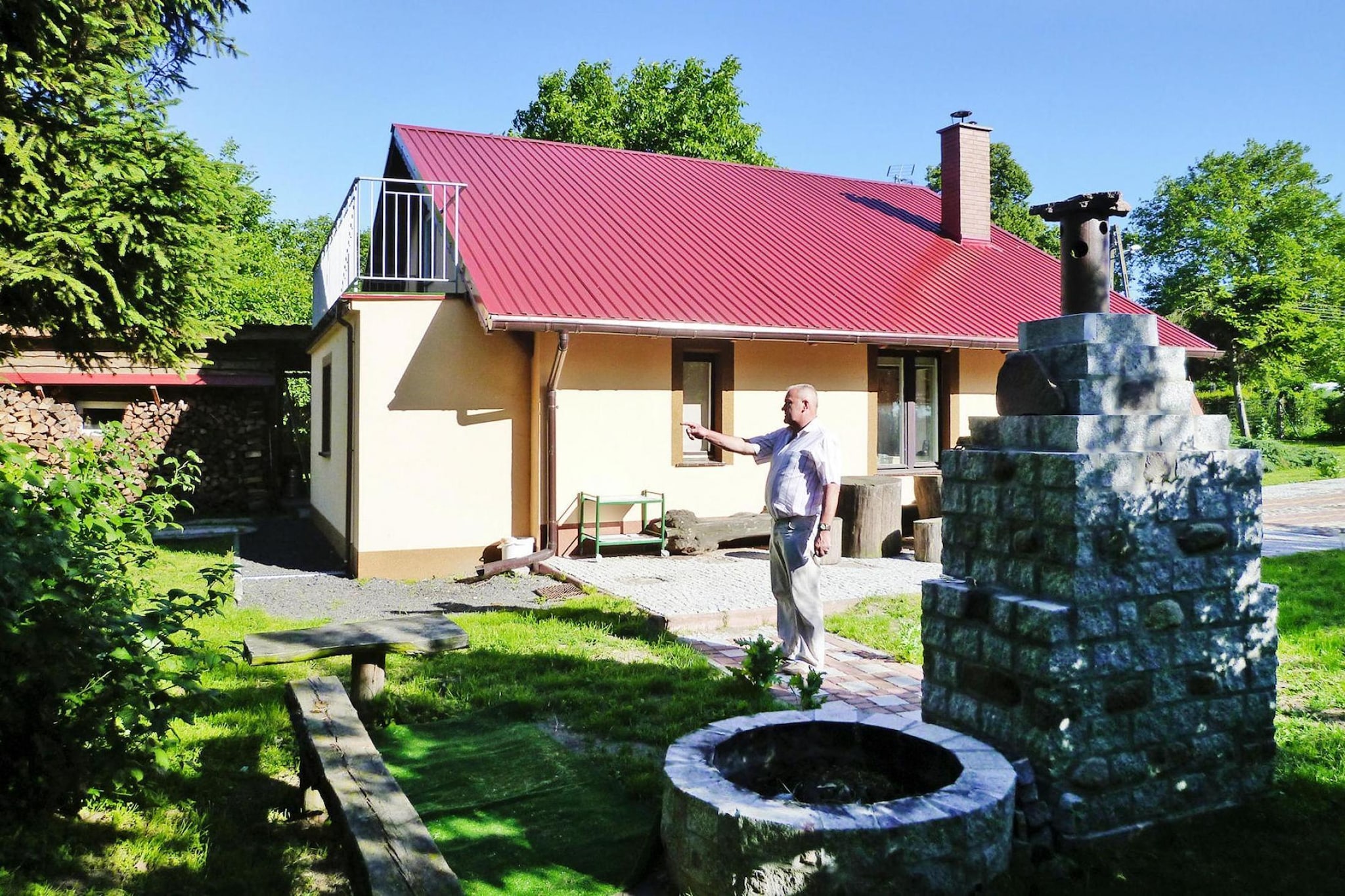 Exterior Summer