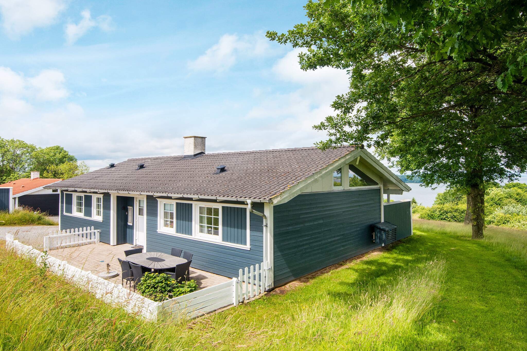 Scenic Stay by Golf Club
