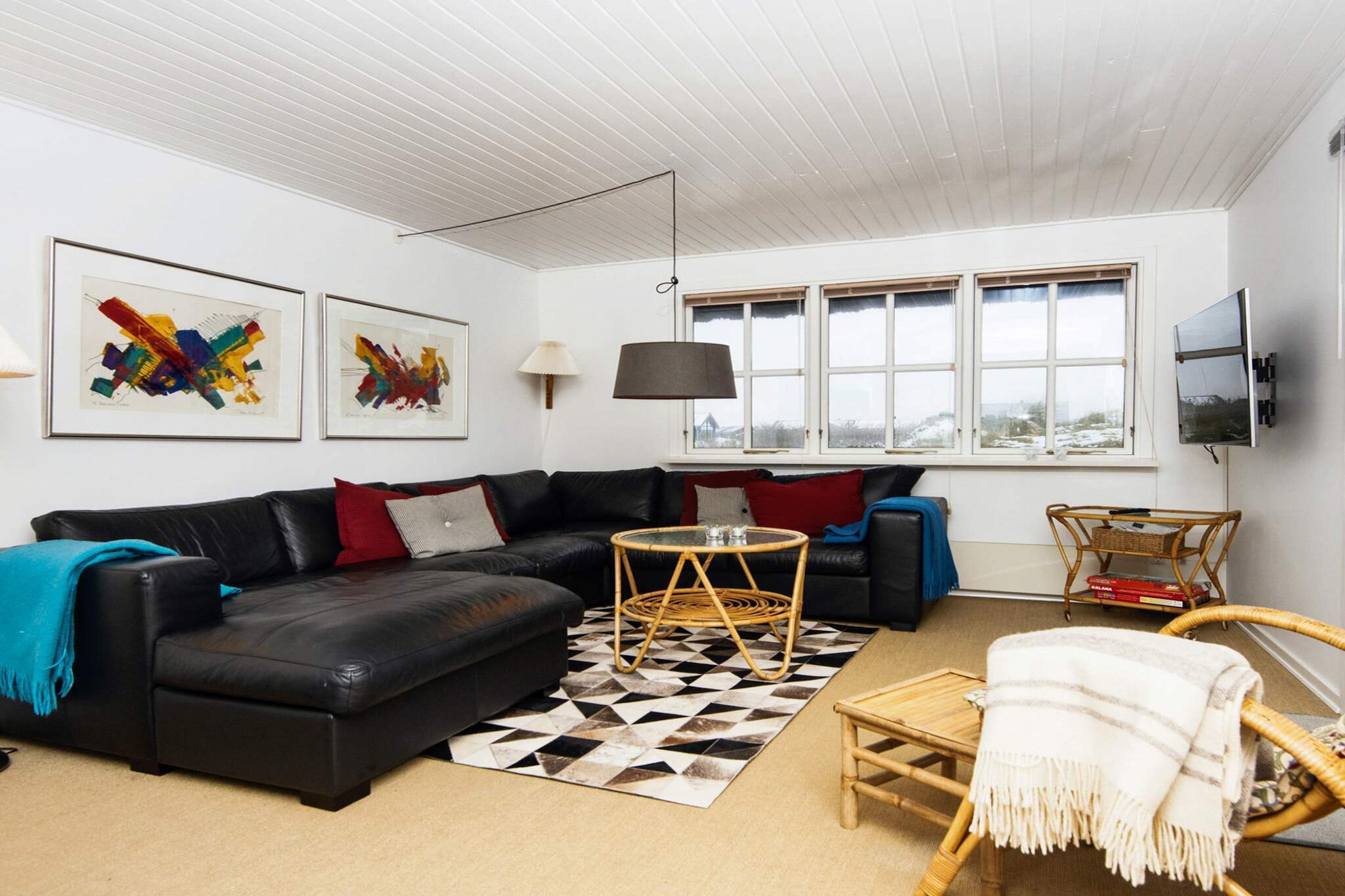 In the absolutely most attractive area of Rindby, with quite a few meters to the beach via bathing path close to the house, and located in scenic surroundings among dunes and mare straw, you will find this cottage built in wood and with a thatched roof. The house is cozy, and built completely in line with the best Danish cottage traditions. The house and the adjoining annex accommodate several good bedrooms for seven people. There is a private shower and toilet in the annex. The house, the annex and a small depot house form the three sides of an enclosed courtyard / solarium. All buildings are kept in the same building style and appear inviting and charming. The house's location, close to the North Sea, with salt in the air and exposed to the sun, provides the authentic experience of FanÃ¸ and is the essence of a holiday by the sea. The patinated wooden terrace, which for a part follows the house around, is located with a direct view of the large dunes in front of the house and invites you to stay in the open air. The dunes in front of the house are the last bastion before the beach. The owner of the house inhabits the house himself for periods and as a guest in the house you are therefore invited inside for a stay in a personal environment, where cosiness and sense of quality are key words. The interior of the house is of a slightly older date, but everything appears well maintained and in good condition. Not for rent to youth groups.

A refundable deposit might be charged closer to your check-in date. This deposit covers utilities consumed during your stay and any additional services that may be taken. The final amount will be adjusted based on actual meter readings, actual usage of extra services, and any remaining balance will be refunded within 21 days after checkout.