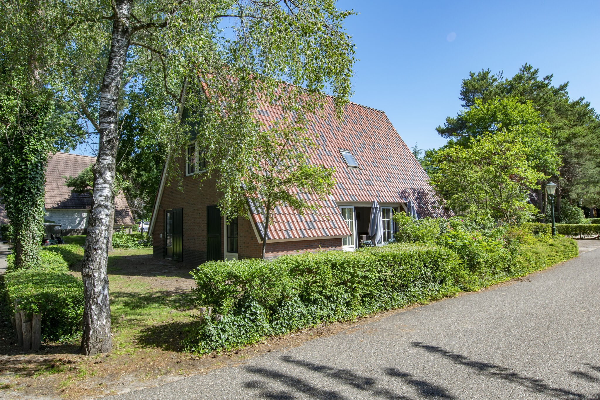 Restyled house with wellness, Breda at just 10 km.
