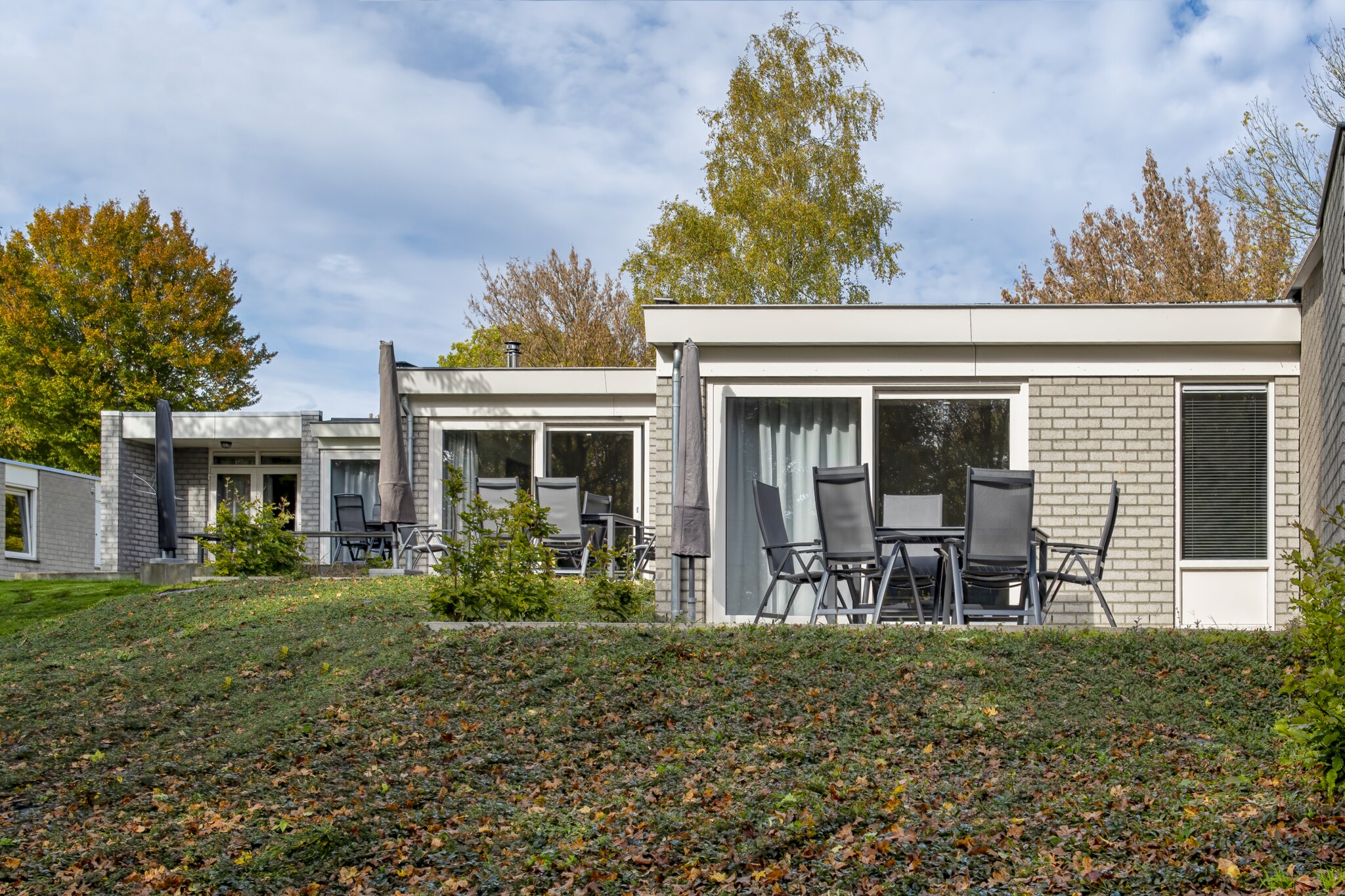 Bungalowpark Schin op Geul 14-Buitenkant zomer