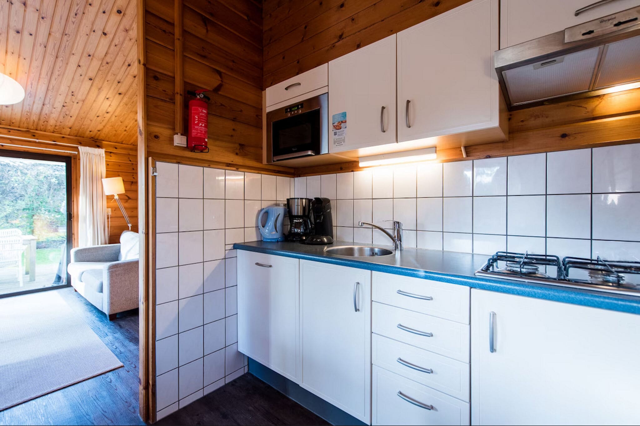 Wooden bungalow with a dishwasher, beach at 1.5 km
