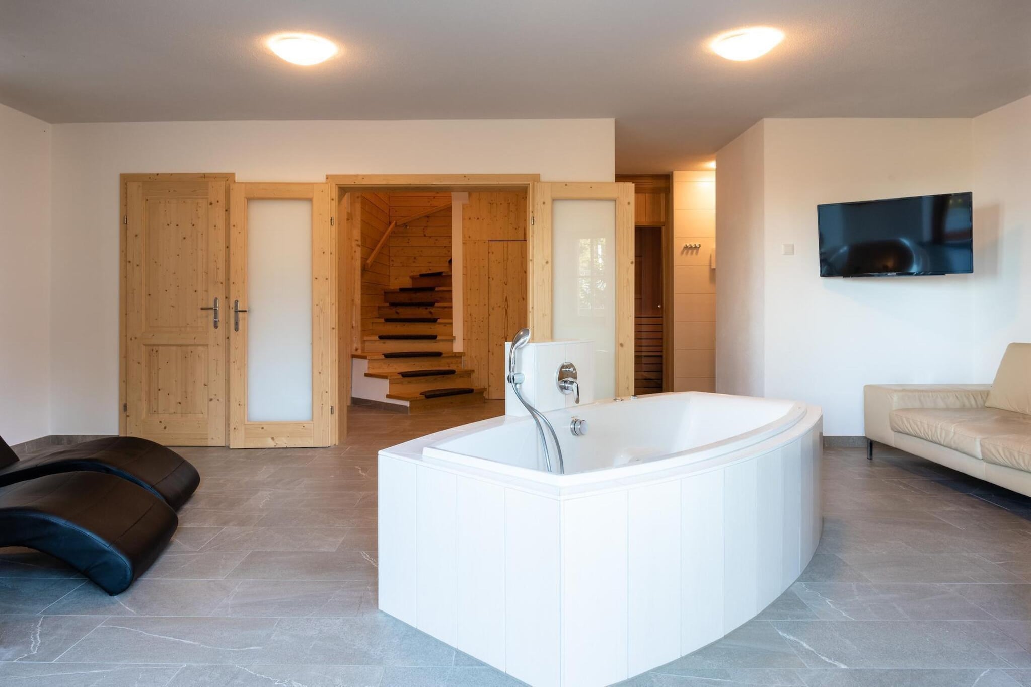 Koralpe - Enzian/Almrausch-Wellness