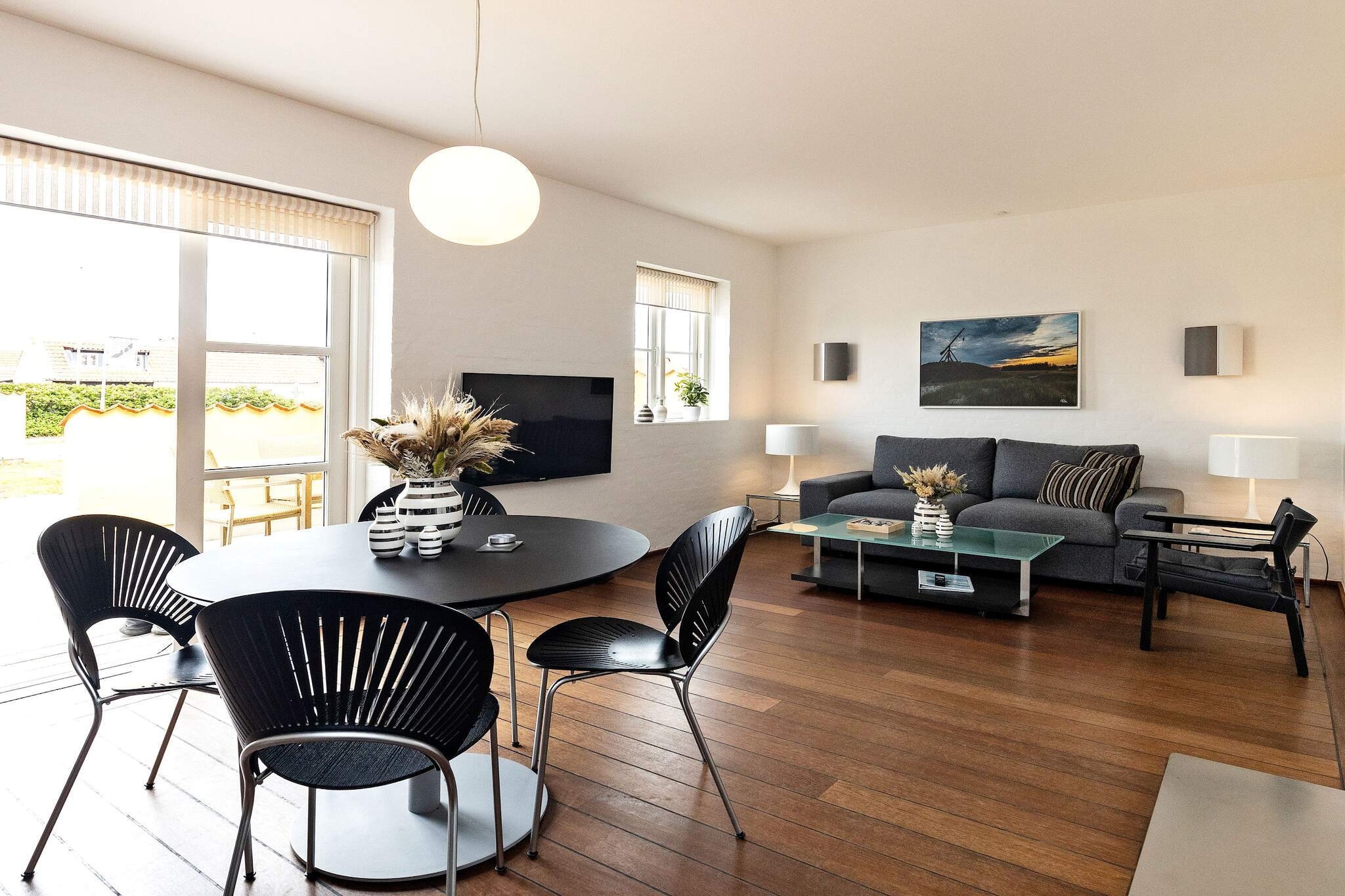 open kitchen(cooker(electric), hood, coffee machine, dishwasher, fridge-freezer), Living/bed room(TV(german television channels, danish TV channels (DR1 and TV2)), fireplace, CD player, stereo unit), bedroom(double bed), bathroom(floor heating)(tumble dryer, bathtub or shower, washbasin, toilet, washing machine), Bubble bath(shared with other guests, indoor), sauna(shared with other guests, indoor), heating(central), terrace, BBQ, swimming pool(shared with other guests, indoor)