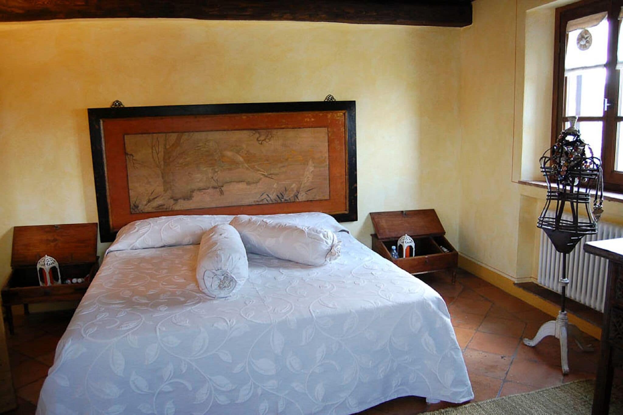 Maison de vacances avec vue sur la vallée à Seggiano avec un sauna
