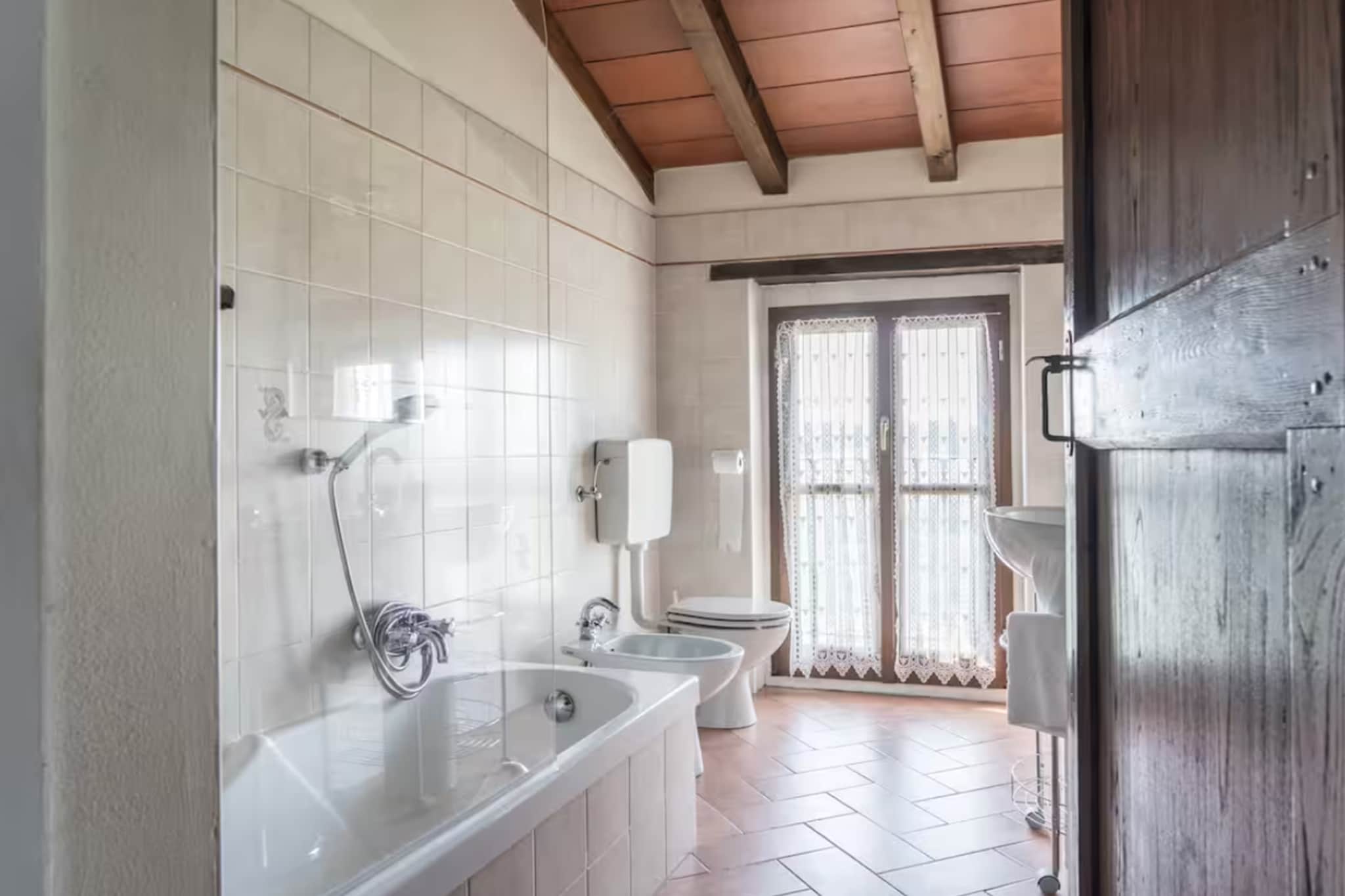 Cascina Tabia-Bathroom