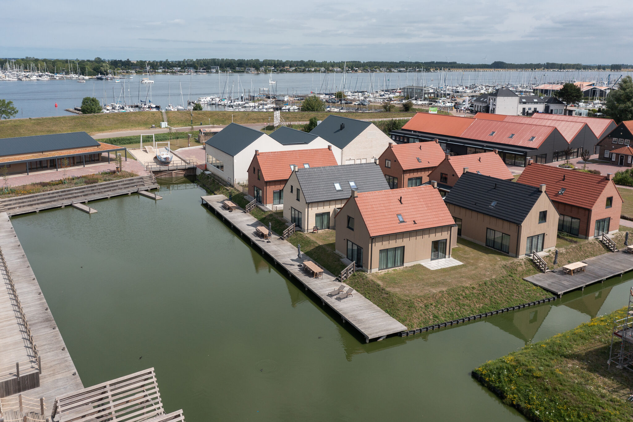 Luxury villa with sauna, located on the water, near the Veerse Meer