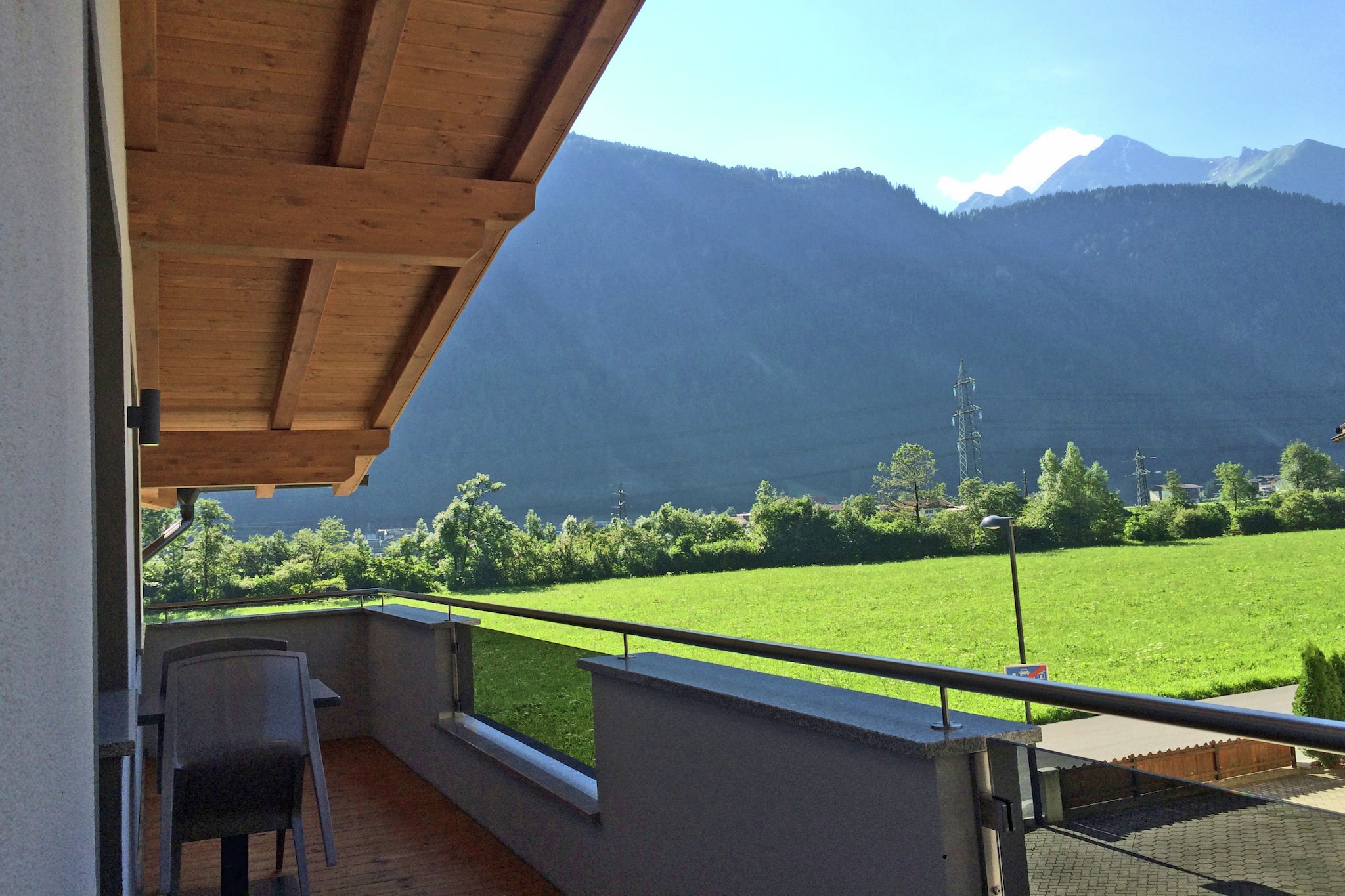 Holiday flat near four ski lifts in Mayrhofen