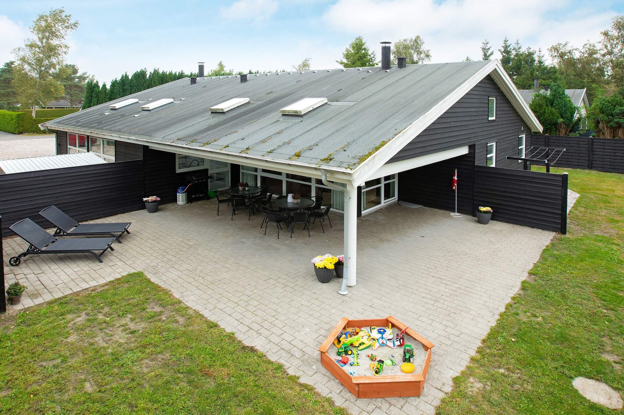 12 Personen Ferienhaus in Væggerløse-By Traum
