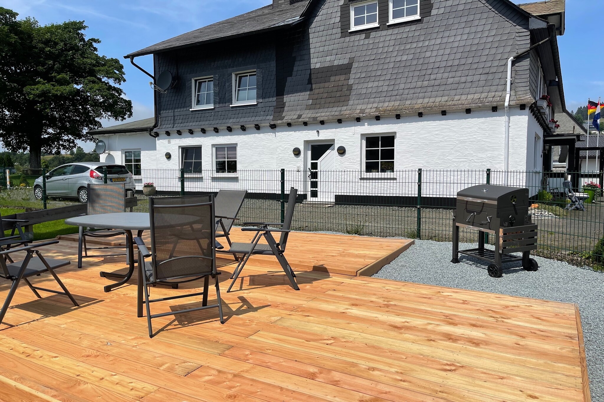 Exterior Summer