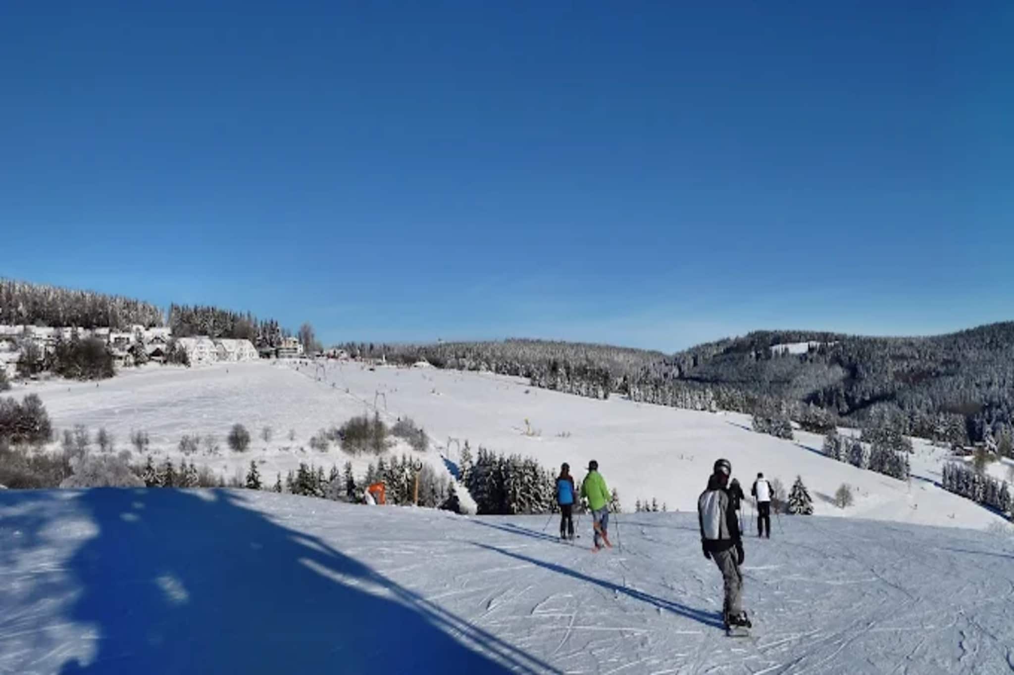 Neuastenberger Straße 4 - Neuastenberg-Gebied winter 5km