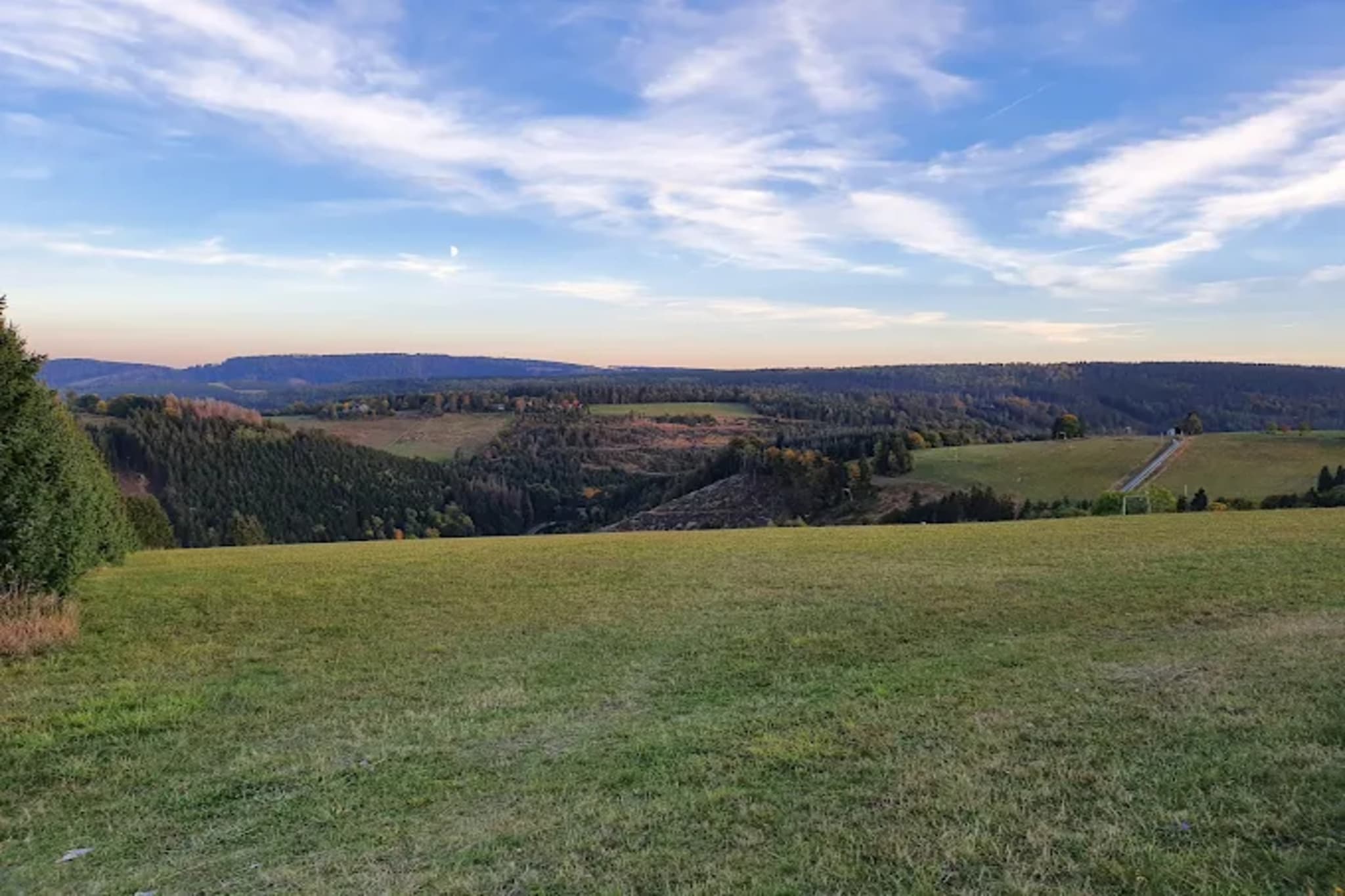 Neuastenberger Straße 4 - Neuastenberg-Gebieden zomer 5km