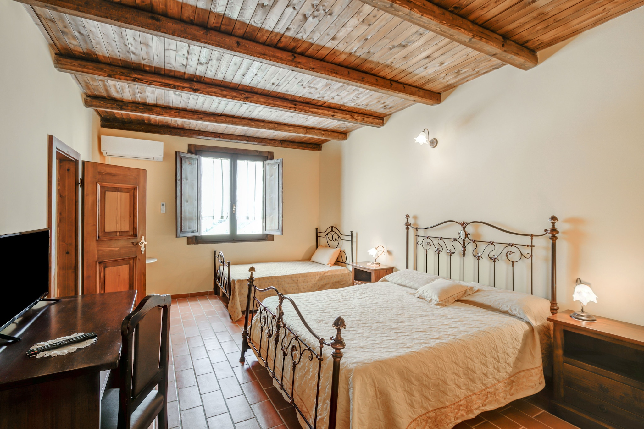 Casa Coloniale in Castello-Bedroom