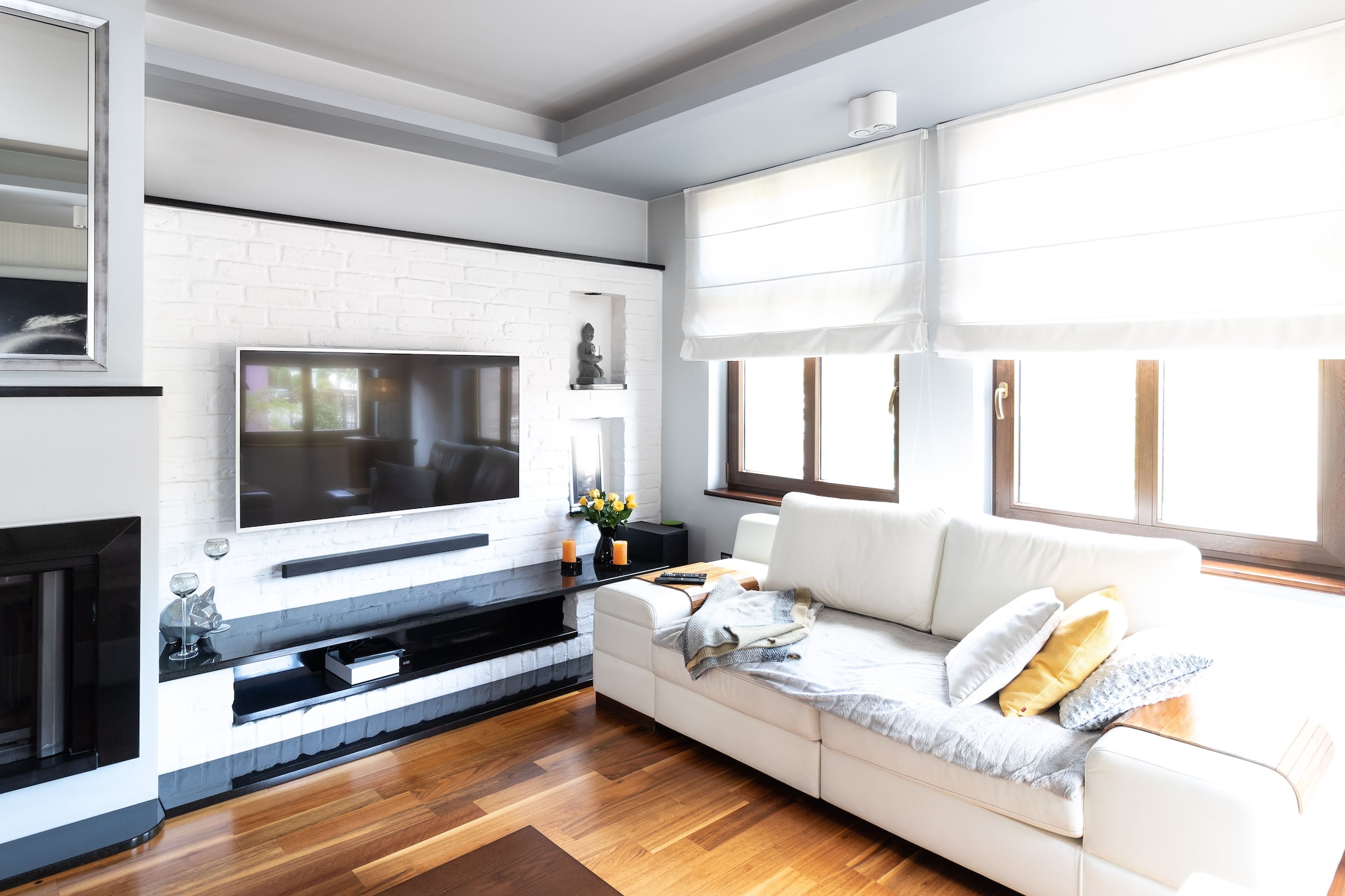 Ground floor: (open kitchen(dining table, electric kettle, boiling water tap, cooker(4 ring stoves, induction), espresso machine, oven, microwave, dishwasher, fridge-freezer), Living/diningroom(TV(satellite, german television channels), seating area), bedroom(double bed, TV), bedroom(double sofa bed), bathroom(shower, washbasin, toilet), bathroom(Bubble bath, shower, infrared sauna, washbasin, toilet, bidet), toilet(washbasin, toilet))\n\nOn the 1st floor: (bedroom(double bed, TV), bedroom(single sofa bed, TV), bedroom(single sofa bed), bathroom(shower, washbasin, toilet))\n\ncarport, heating(gas), terrace, garden, garden furniture, BBQ, billiards, fitness equipment