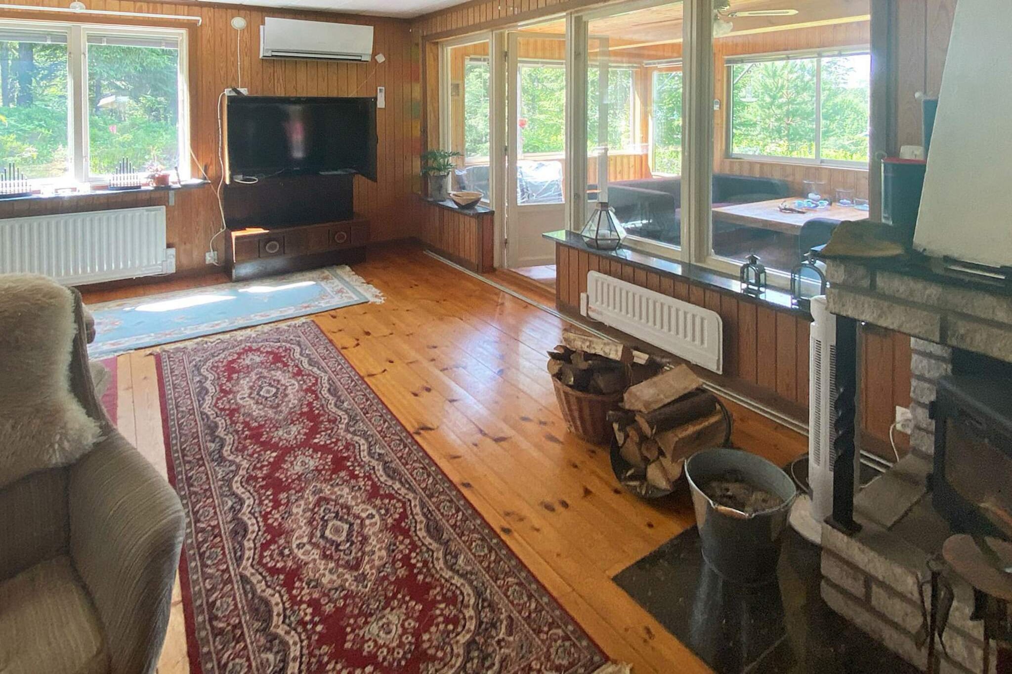 6 person holiday home in BOTTNARYD-By Traum