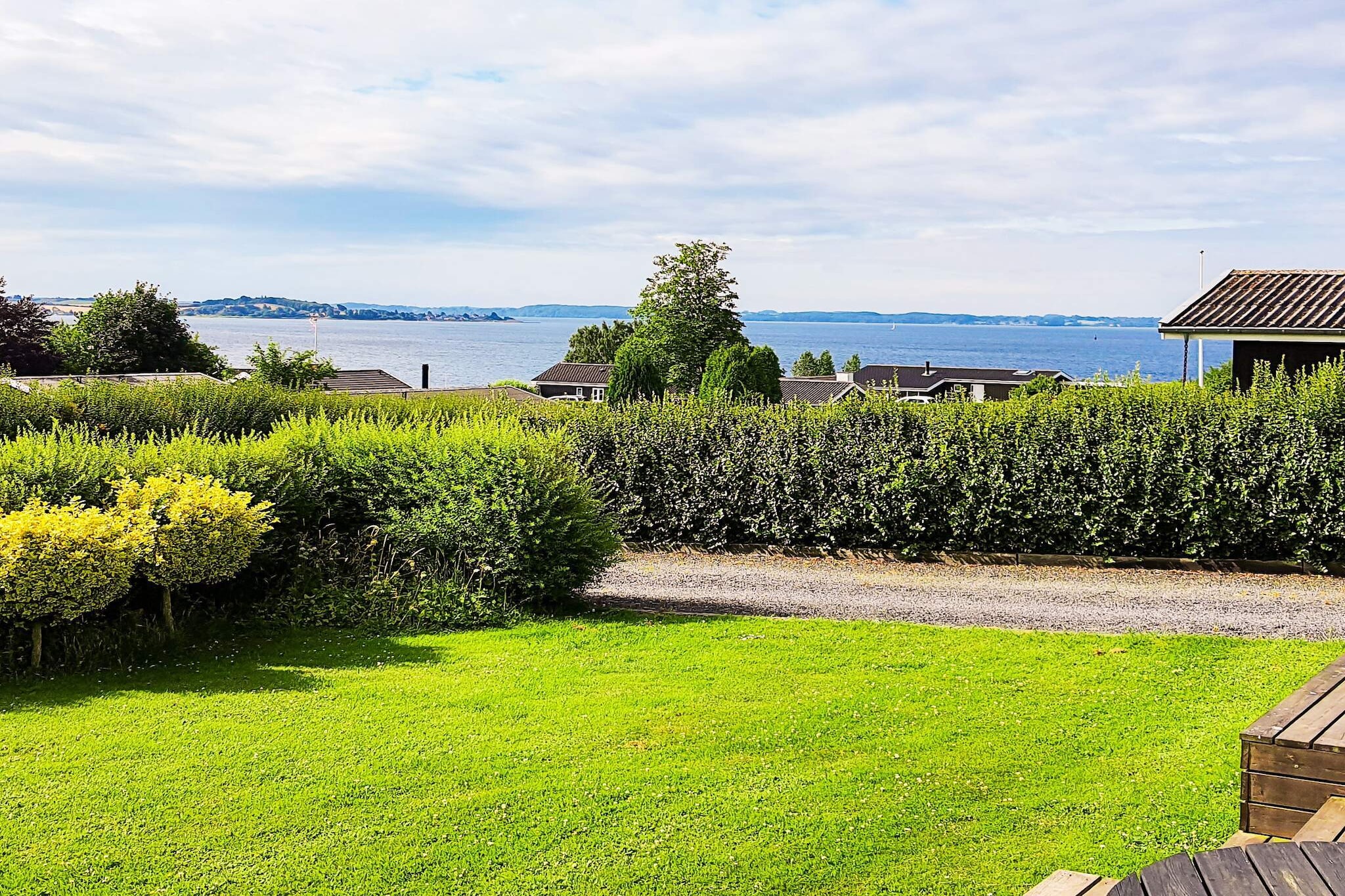 Großzügiges Refugium mit Fjordblick