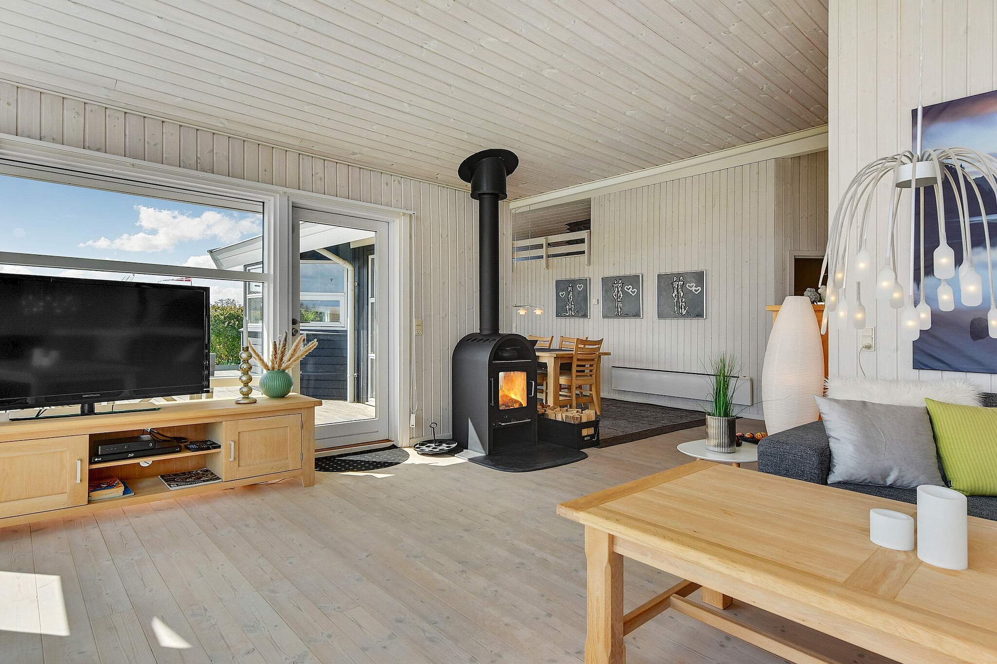 Ruim vakantiehuis met uitzicht op de fjord - Binnen