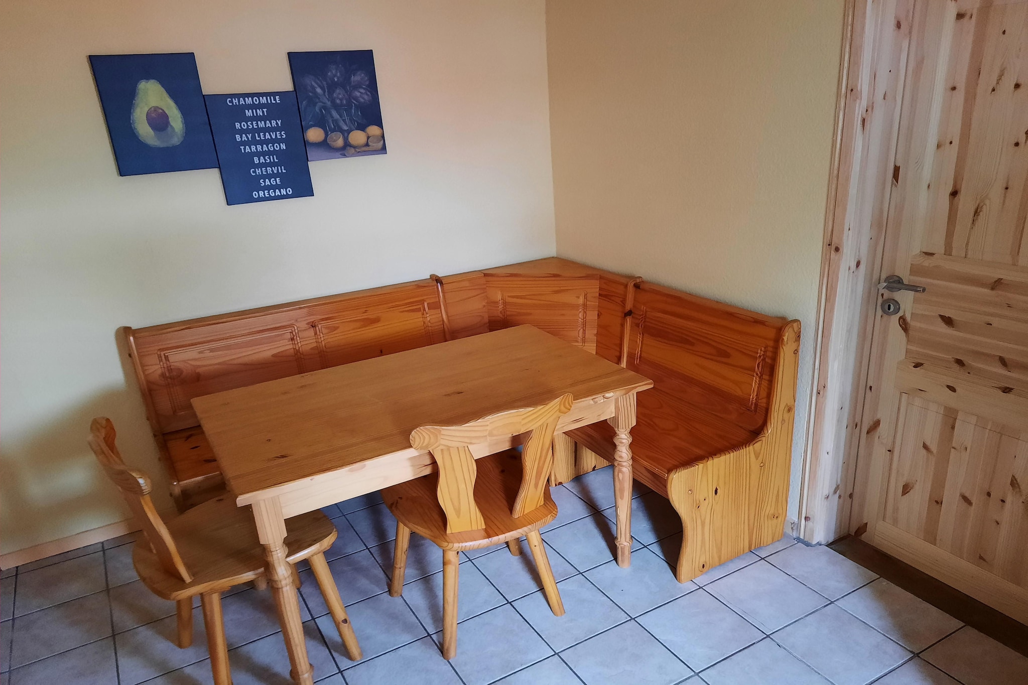 Bungalow 6 Waren-Salle à manger