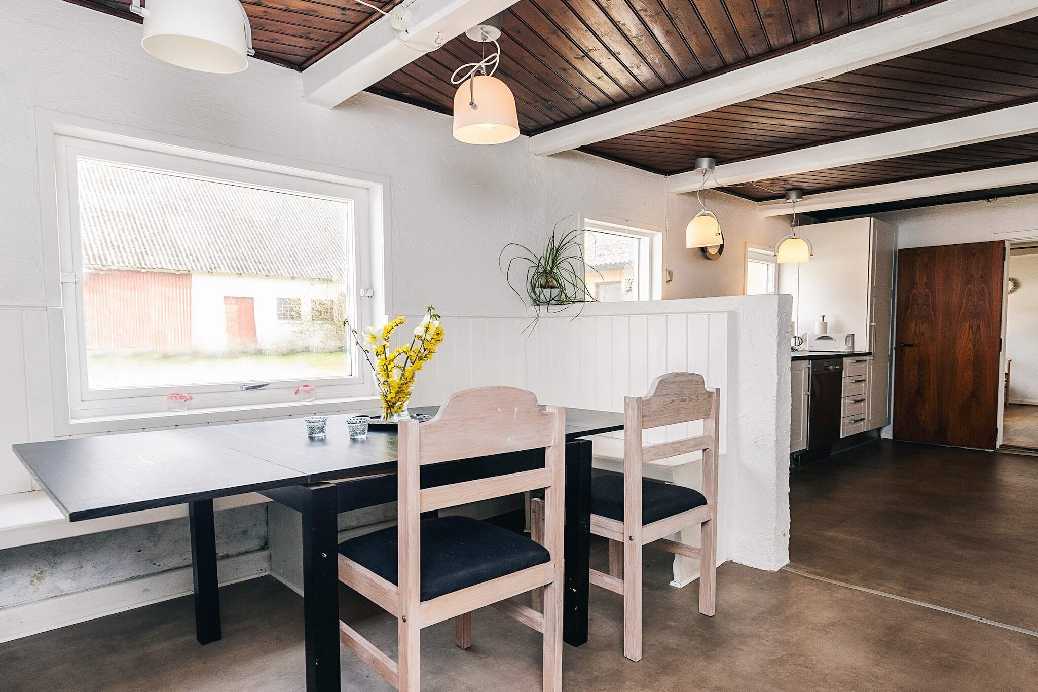 Rustiek huisje met open haard - Binnen