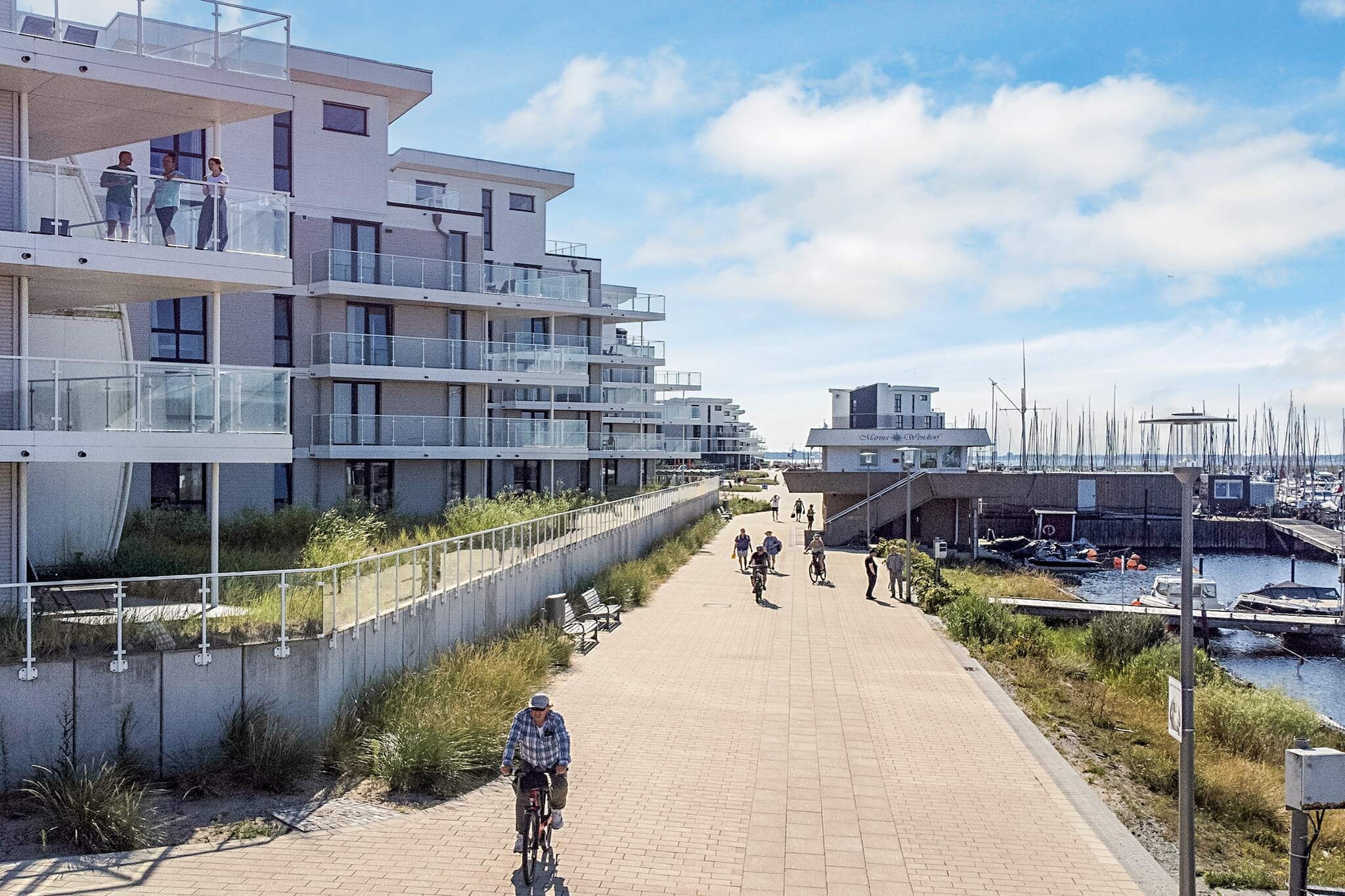 Apartment mit Panoramablick auf den Yachthafen-Wasserblick