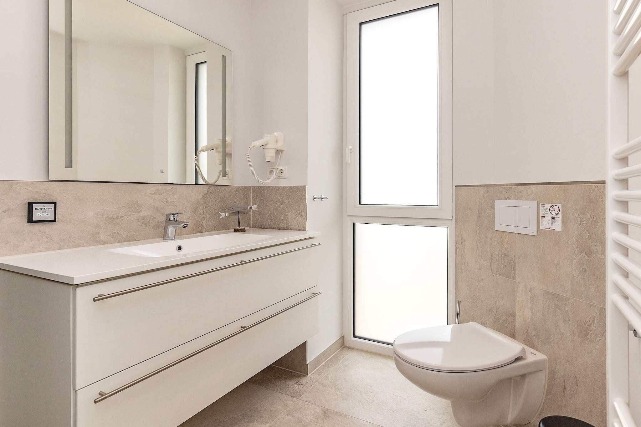 Modern appartement direct aan de haven - Binnen