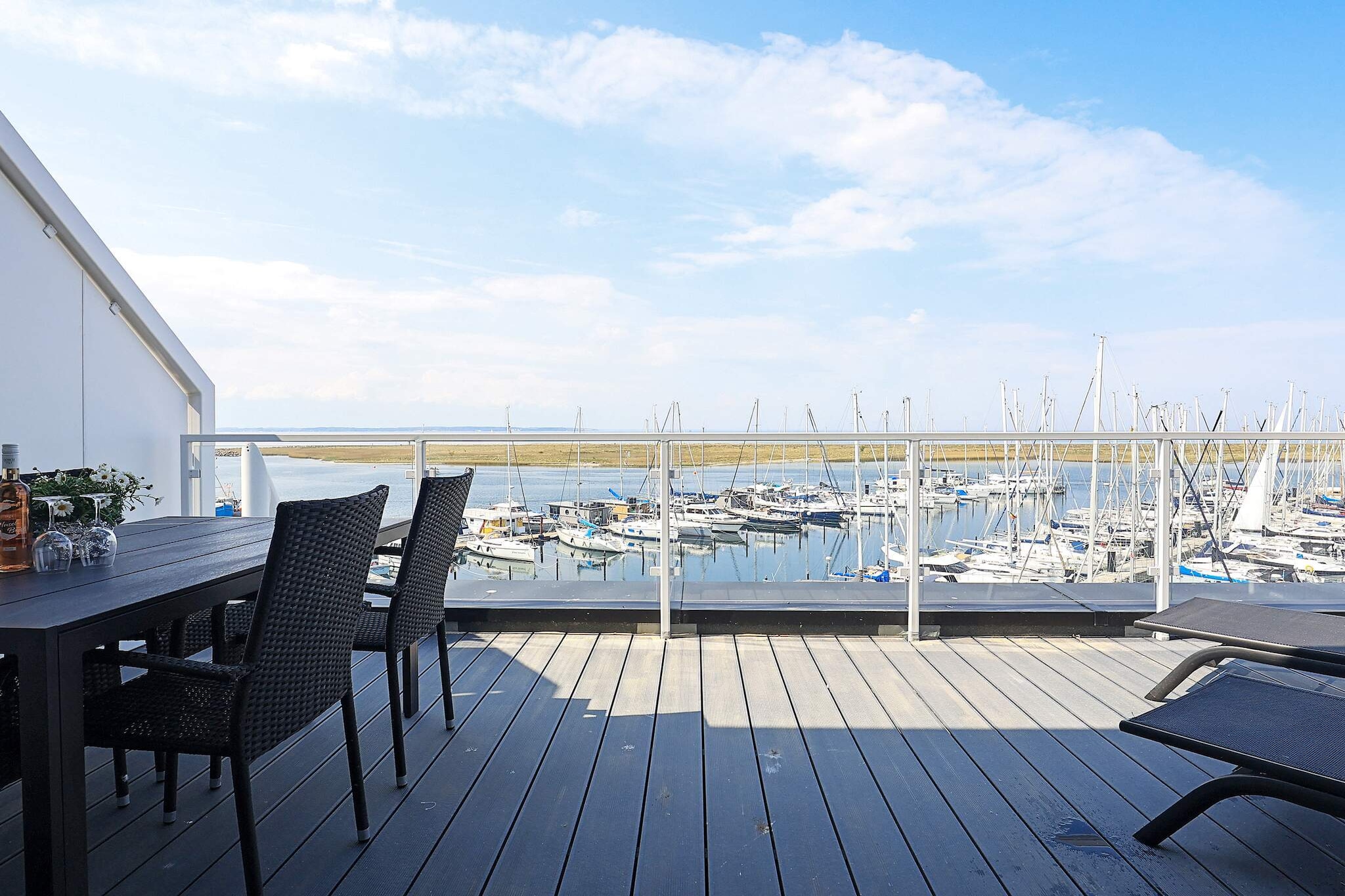 Modern penthouse met balkon