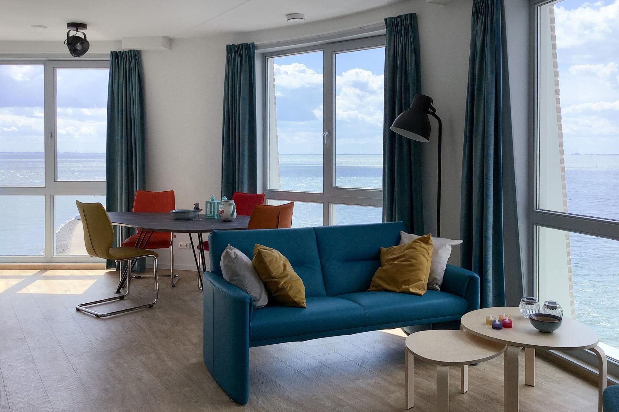 Bel appartement avec vue sur la mer