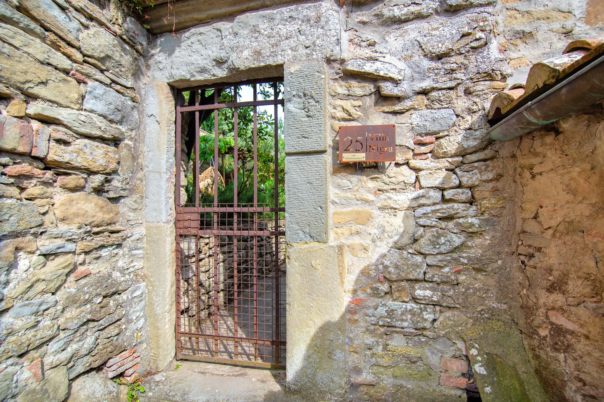 Villa Nigra-Buitenkant zomer