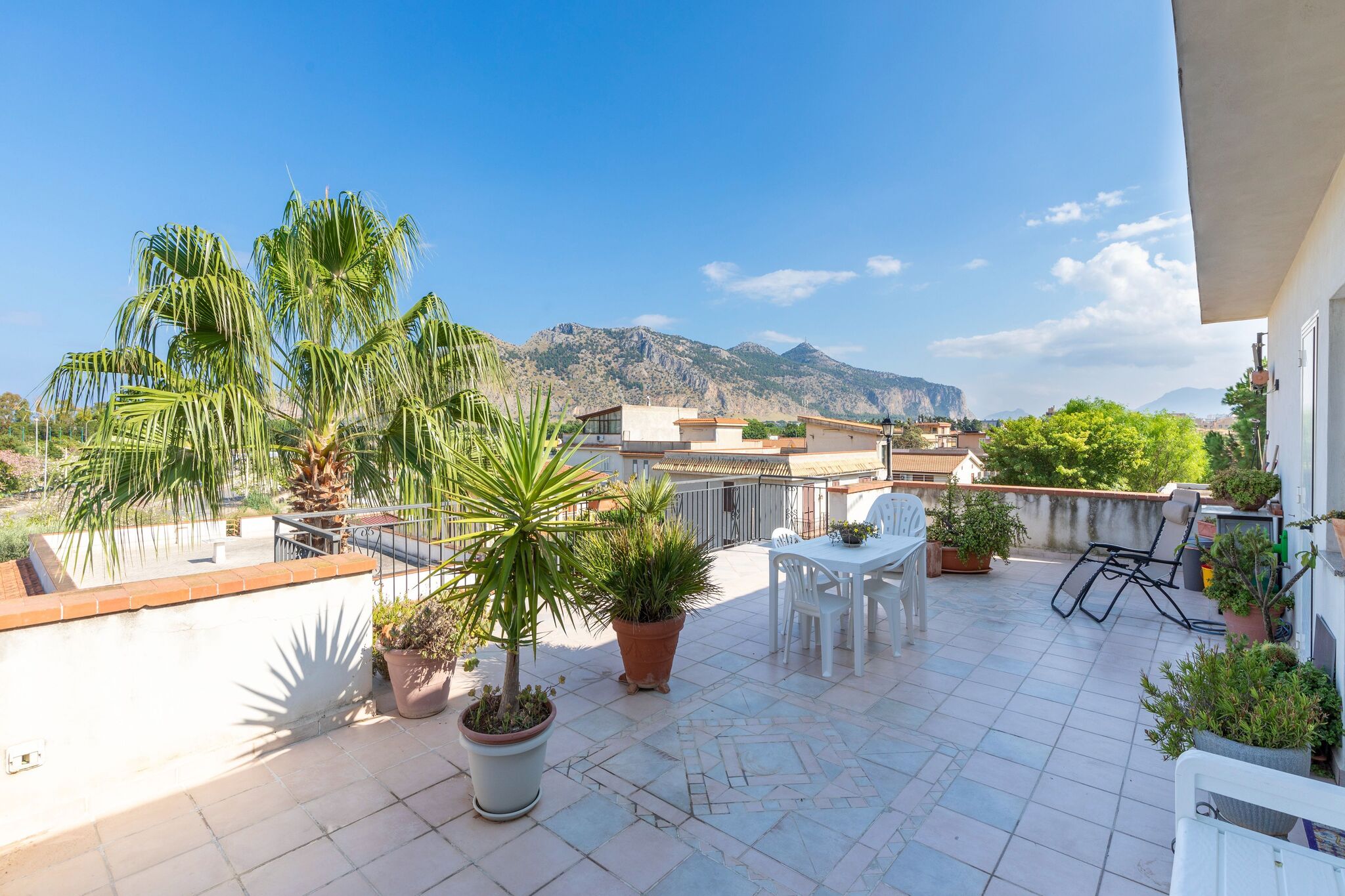 Herrliche Wohnung in Palermo mit Terrasse