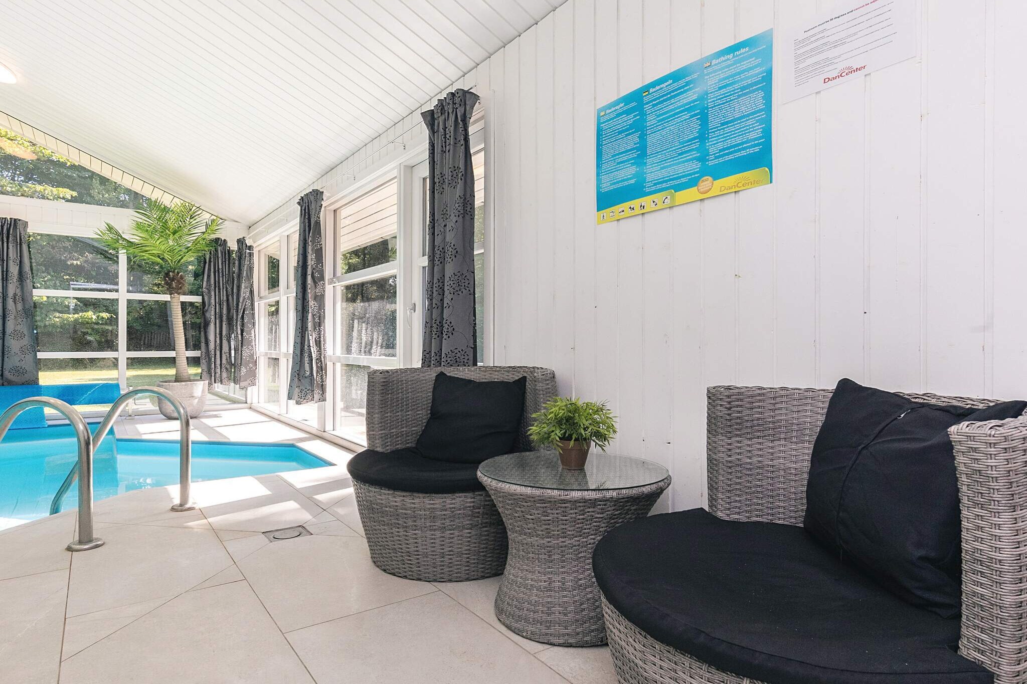 10 persoons vakantie huis in Væggerløse-By Traum - Zwembad