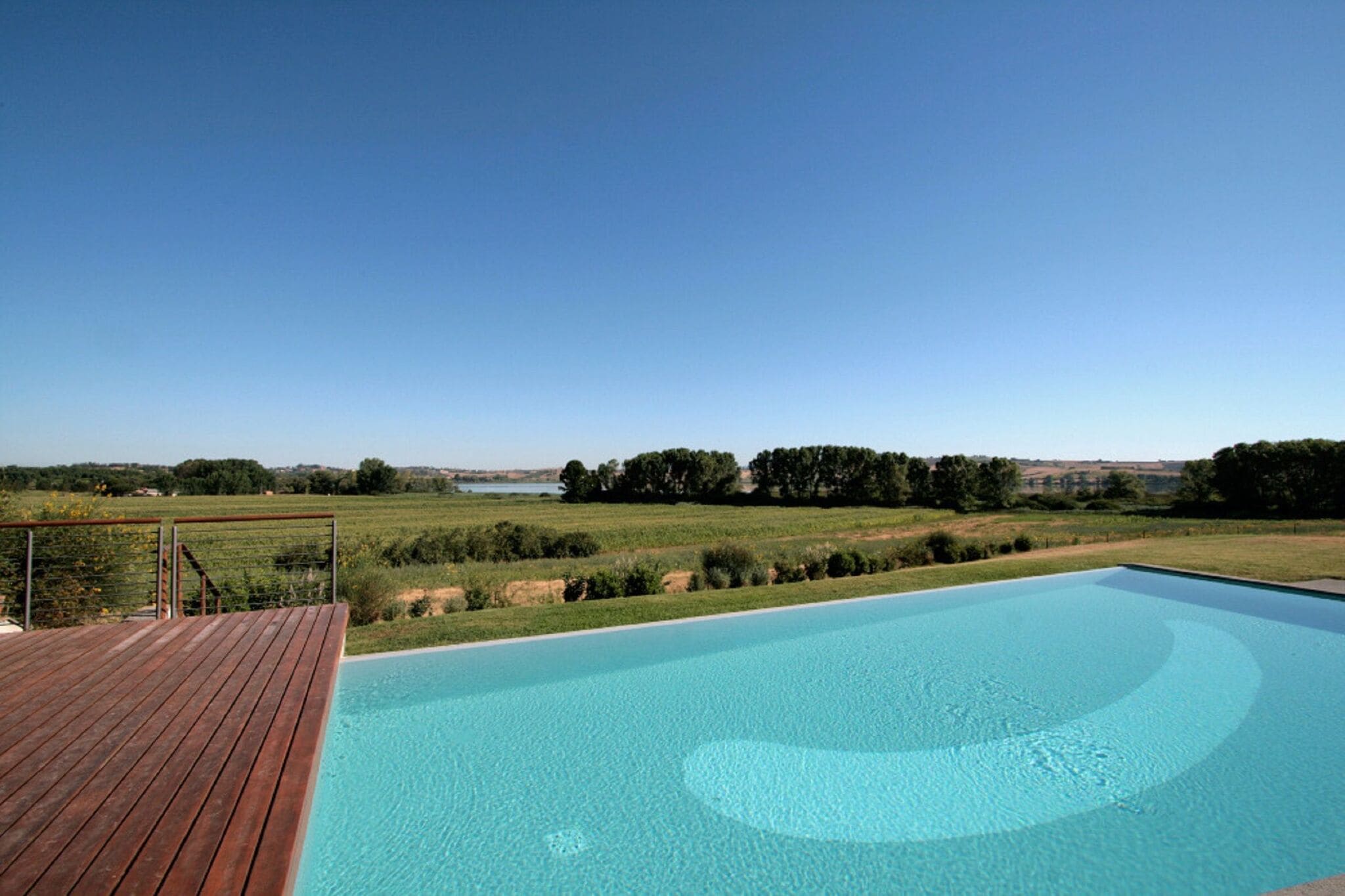 Spacious Holiday Home in Chiusi with Private Swimming Pool