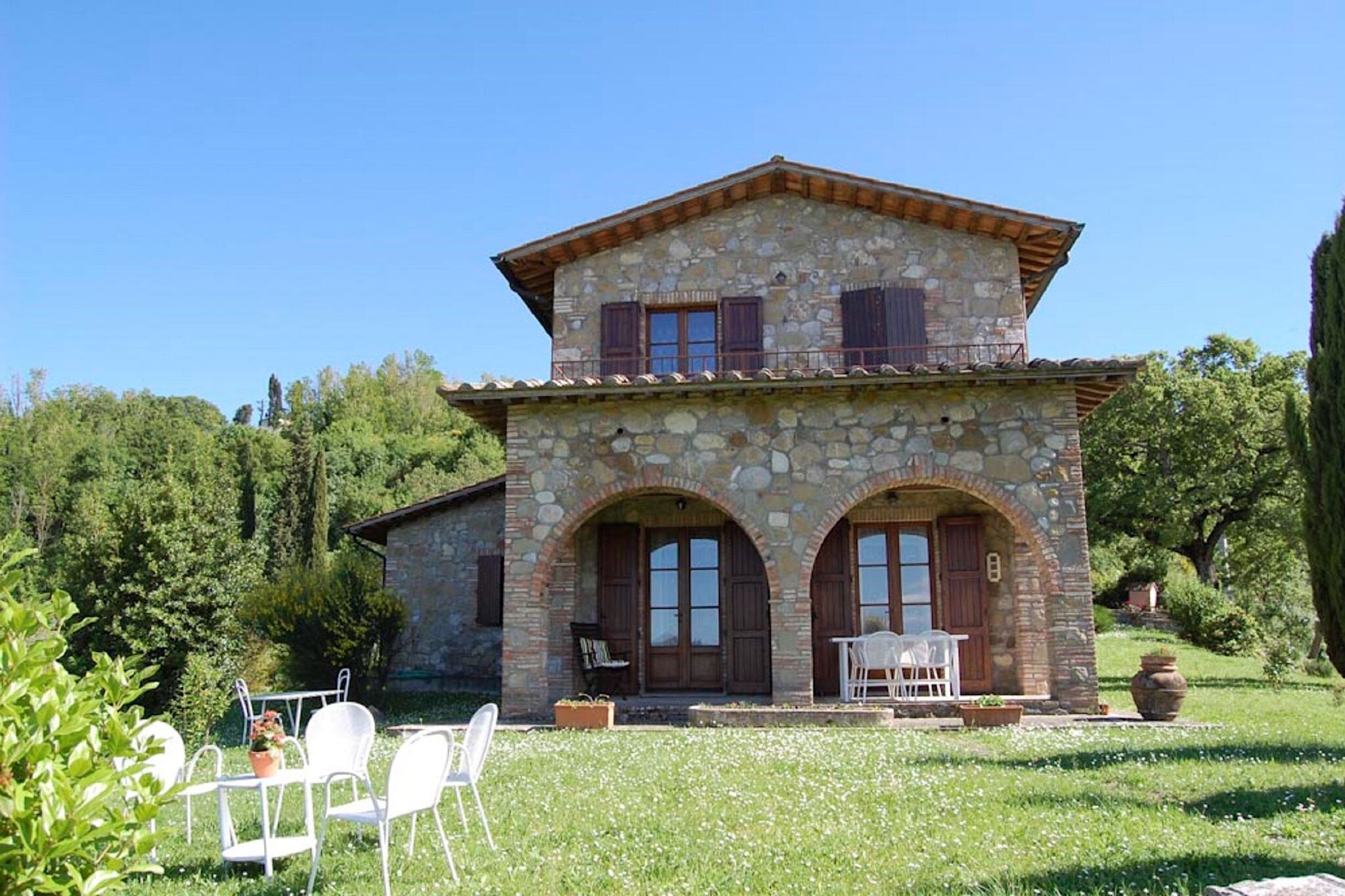 Maison de vacances tranquille à San Casciano dei Bagni avec piscine