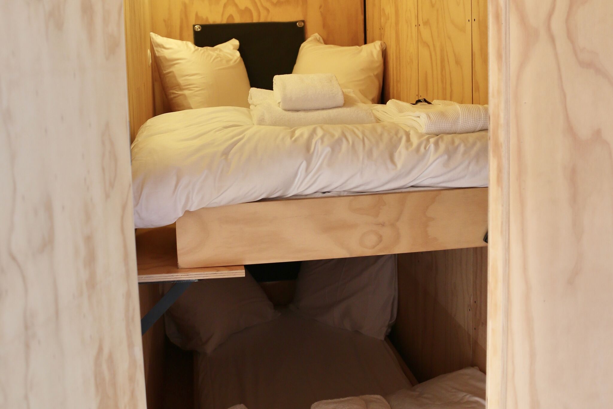 Cozy cabin with special interior, in Amsterdam