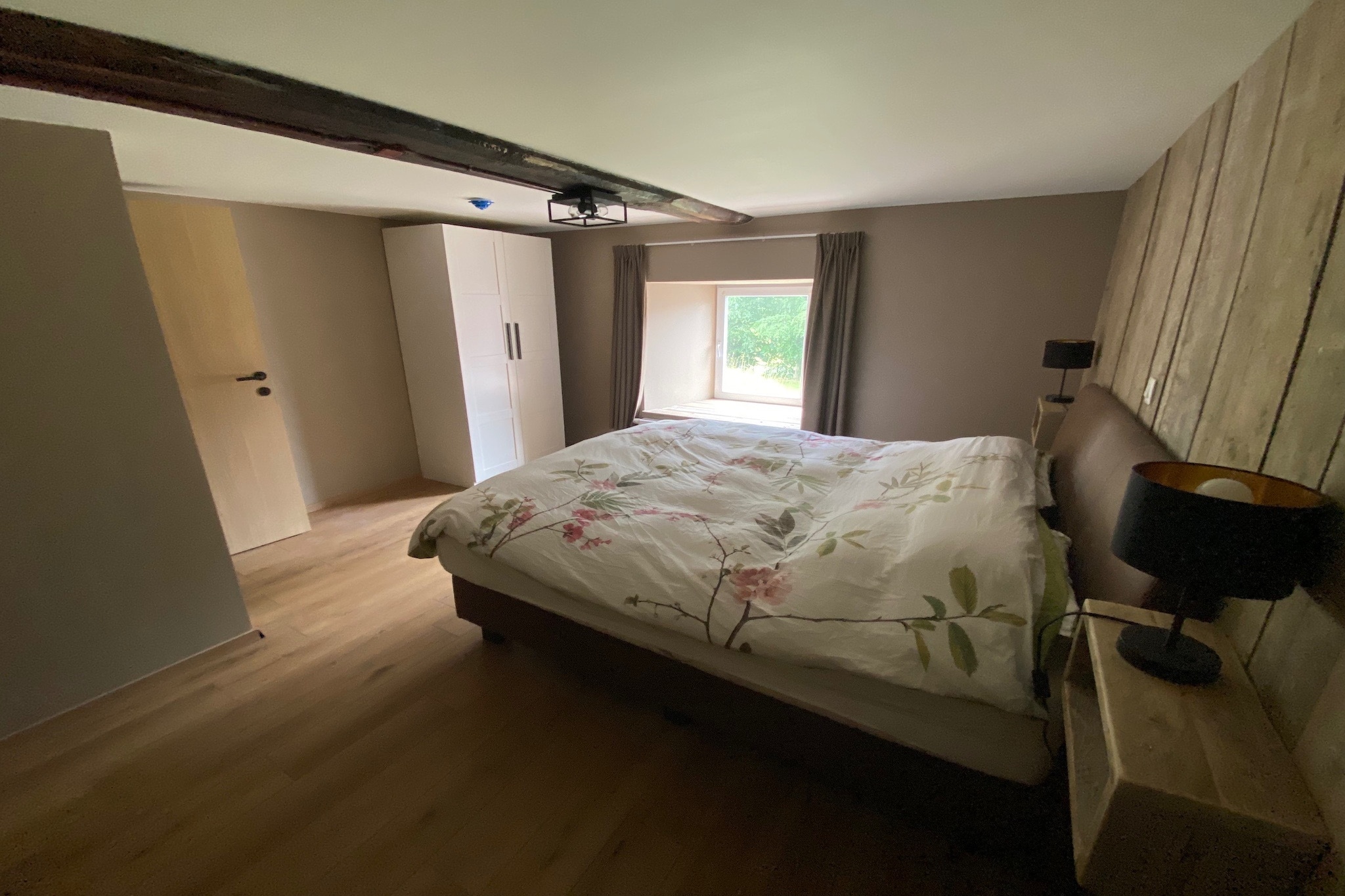 Bed Room