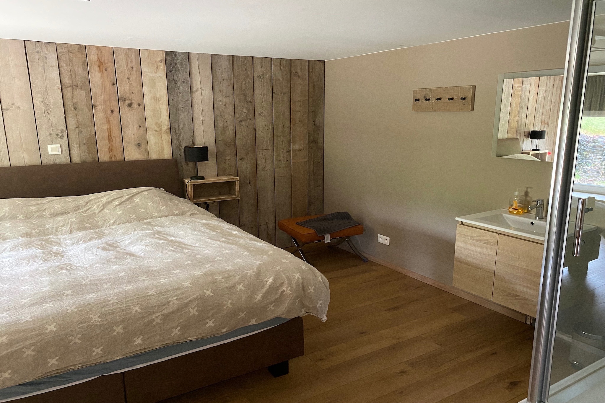Bed Room