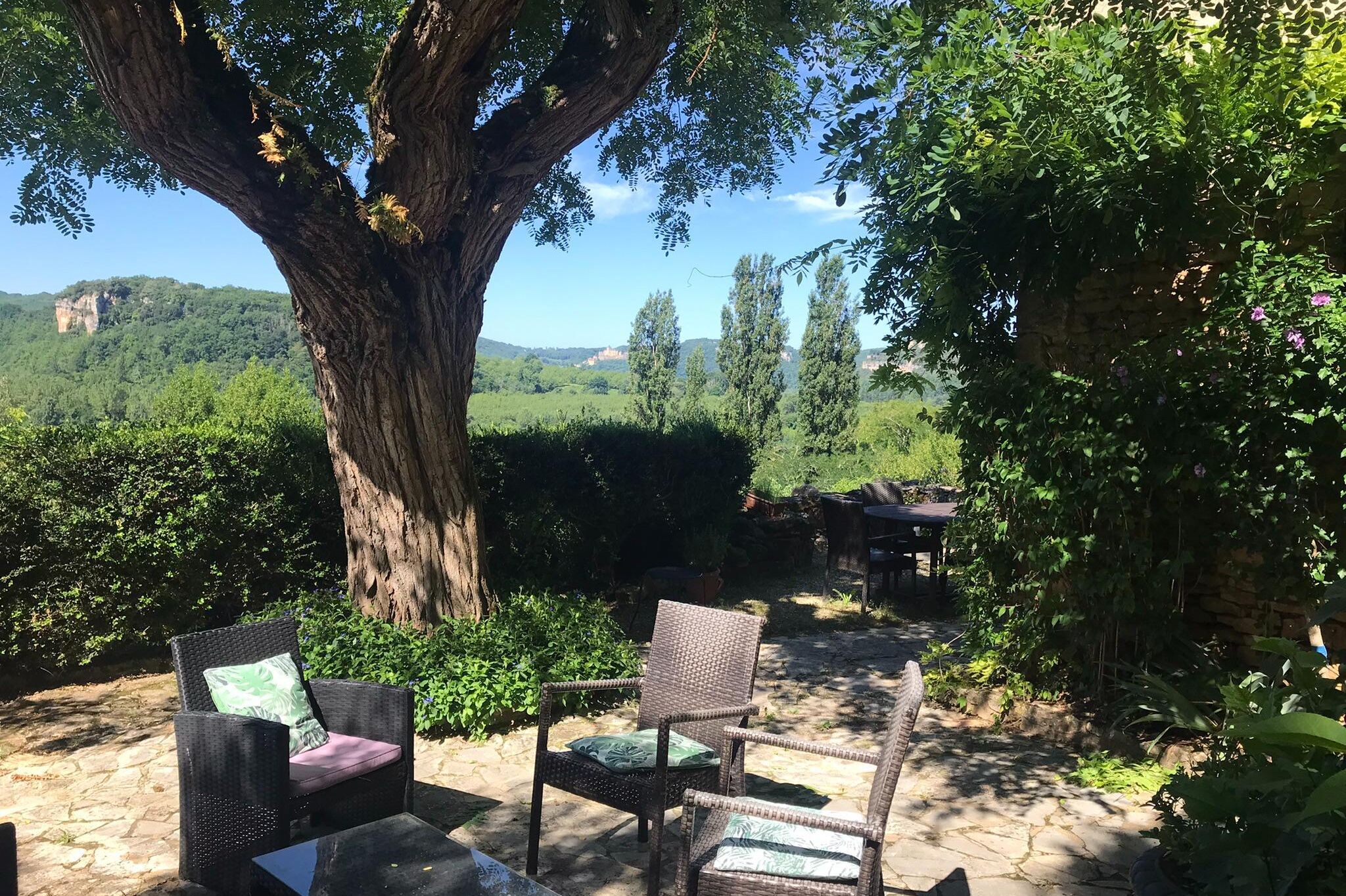 Charmant vakantiehuis in Nouvelle-Aquitaine met tuin