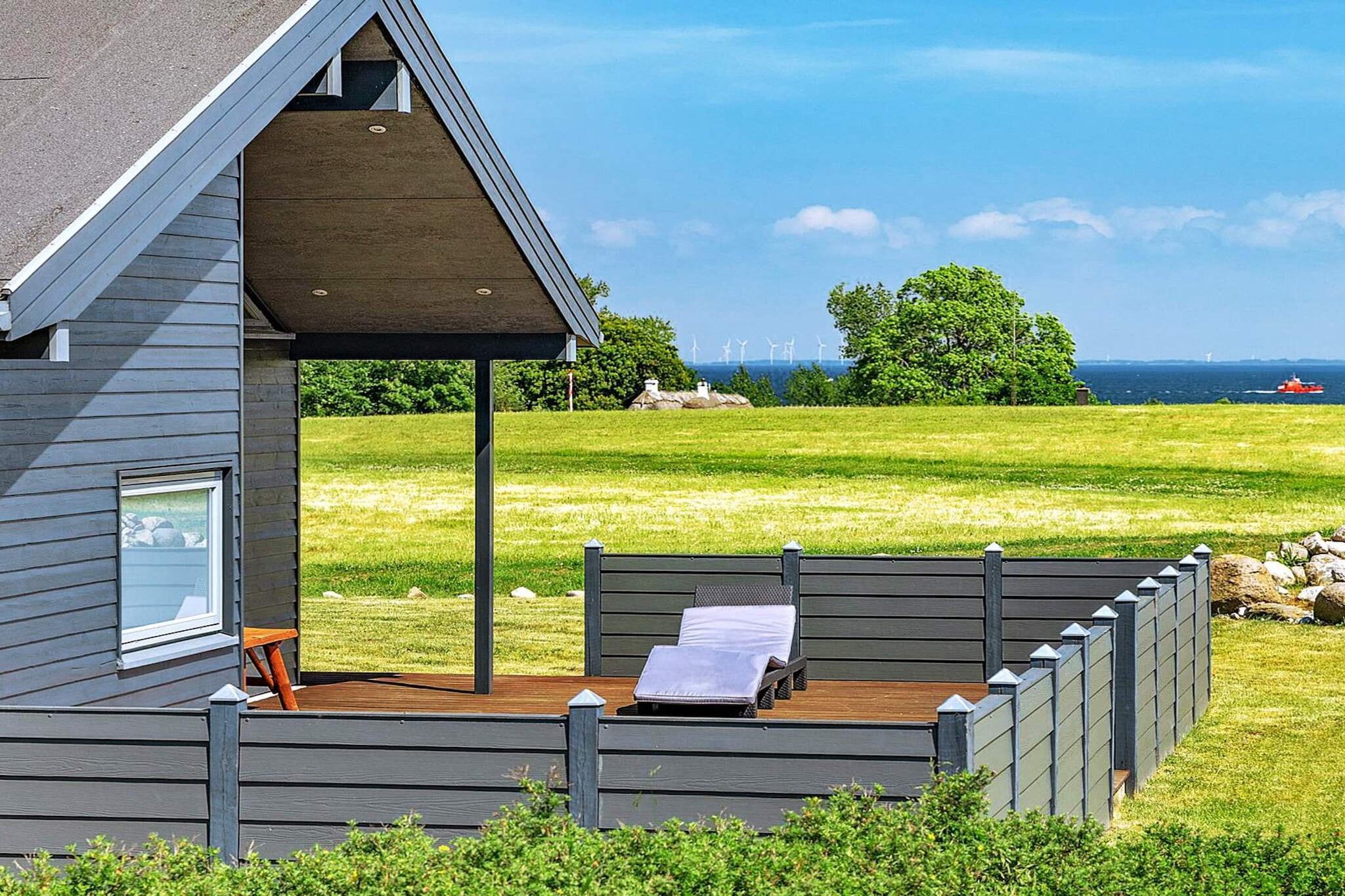 Internet Access DSL, Living room(double bed), Kitchen(cooker(2 ring stoves), coffee machine, microwave, dishwasher, fridge-freezer), Living/bed room(TV, fireplace, stereo unit), bedroom(double bed), bedroom(double bed), bedroom(double bed), bedroom(2x single bed), bathroom(floor heating)(tumble dryer, washbasin, shower, toilet, washing machine), bathroom(floor heating)(bathtub or shower, washbasin, toilet), game computer, Bubble bath(indoor, heated, 2 persons), sauna(indoor, 3 persons), balcony or terrace, garden, garden furniture, geothermal energy, geothermal energy