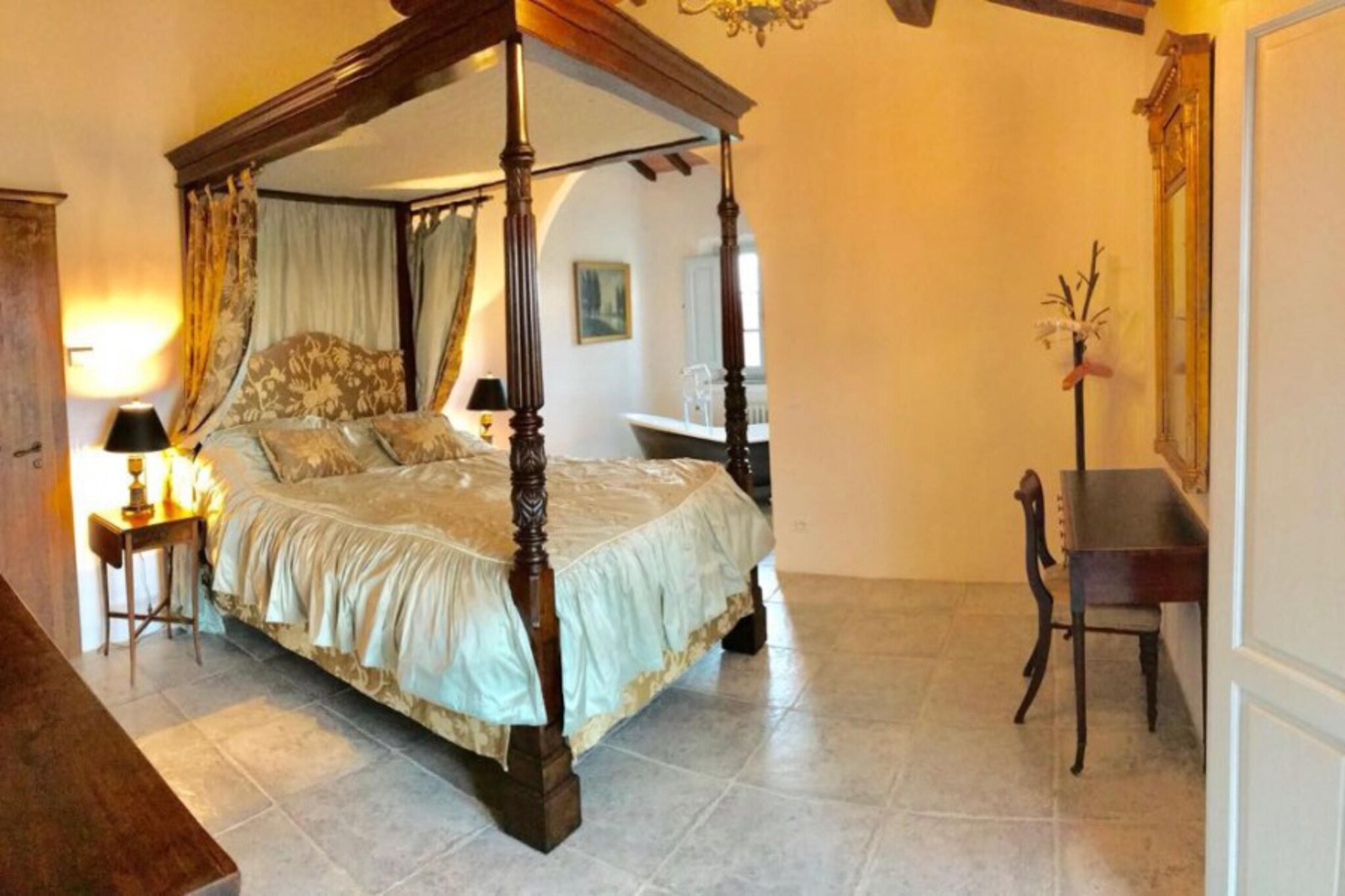 Bed Room
