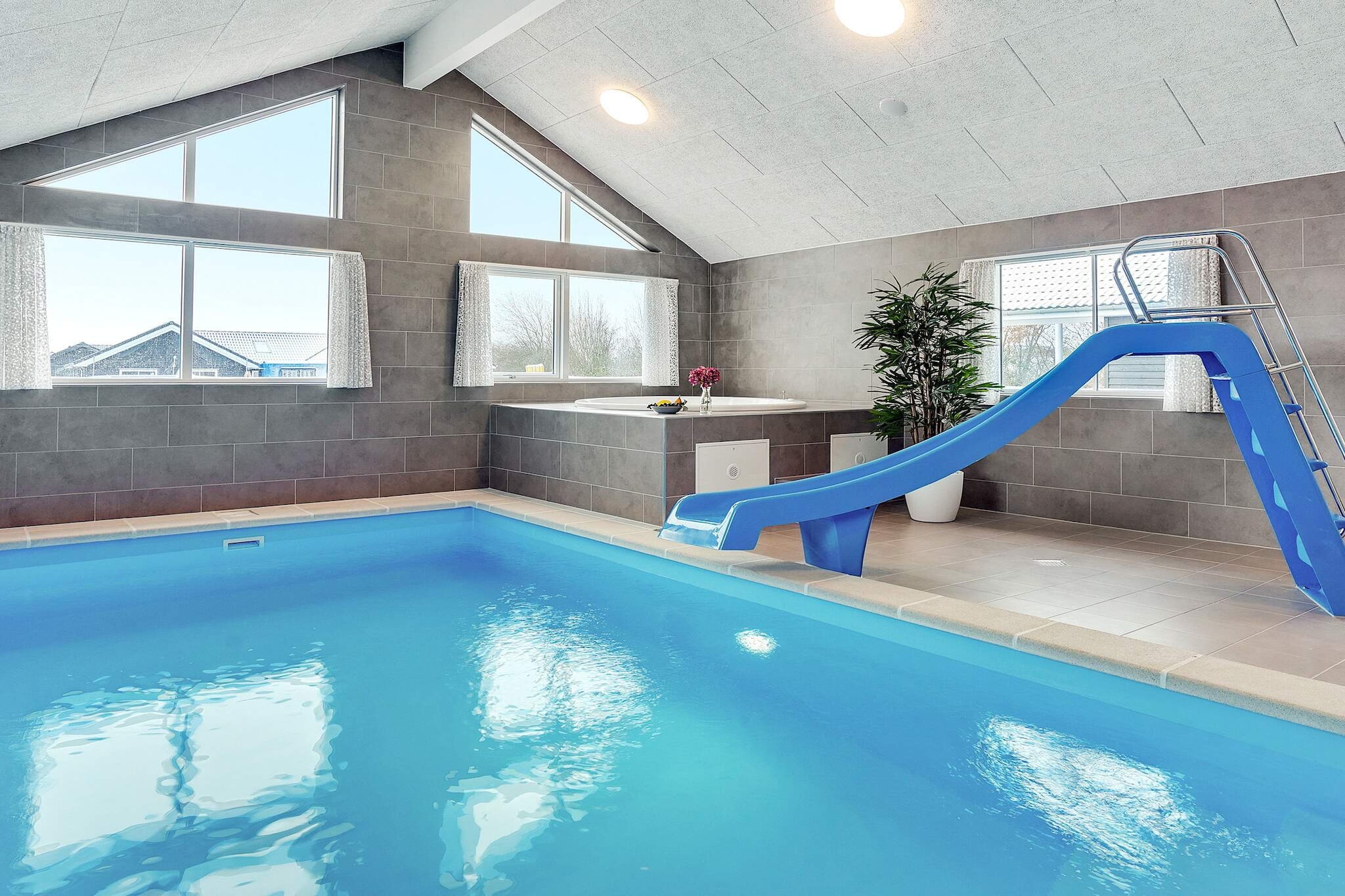 Luxe strandhuis voor 20 personen - Zwembad