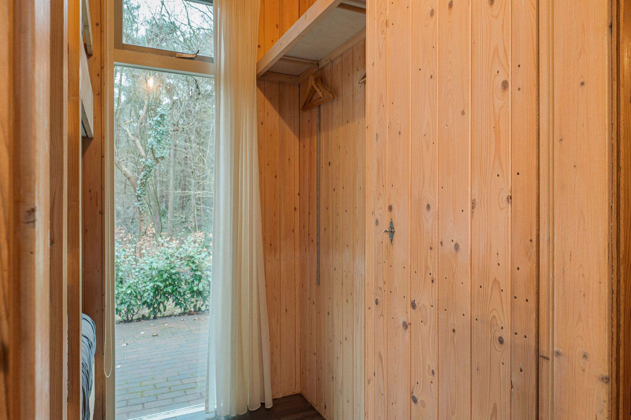 Idyllisch gelegen boshuis in Norg met sauna