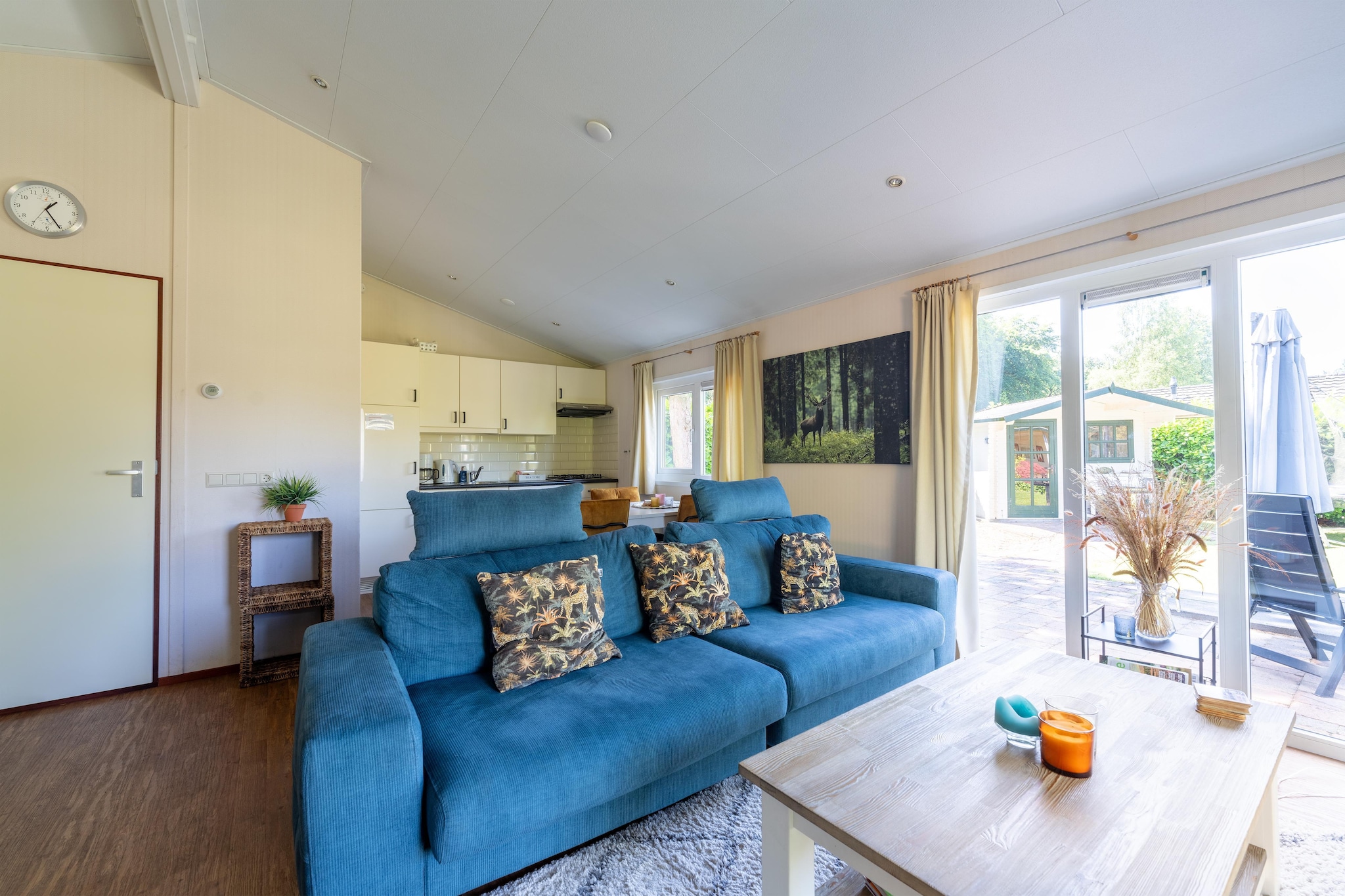 Cosy Retreat with Family Fun
This delightful holiday home offers a warm and comfortable stay in a peaceful park setting. The living area is inviting and perfect for relaxing, while the kitchen makes it easy to enjoy meals together. Step outside to a private terrace and garden where children can enjoy the trampoline and shared play equipment, or spend sunny afternoons at the shared indoor and outdoor pools. Whether you’re lounging with a book, enjoying a BBQ under the stars, or playing games with the family, this home offers a perfect base for quality time.
Nature, Culture & Adventure Nearby
Located in Voorthuizen, this home puts you in the heart of the Gelderse Vallei with easy access to the Veluwe’s forests and trails. Explore the enchanting Speulderbos, one of the oldest forests in the Netherlands, or visit the Sand Sculpture Festival in Garderen. Families will love a day trip to Bosbad Putten, a large outdoor swimming complex, or a peaceful walk through the village of Drie. The area is perfect for cycling and hiking enthusiasts, offering serene landscapes and rich natural beauty in every direction.
A utilities & service fee of EUR 130,00 will be required closer to your checkin date. You will receive a separate communication with the payment link. The utilities & service fee ensures a smooth stay and covers any additional services such as cleaning, service charges, consumption, damages or any additional charges incurred during the stay.