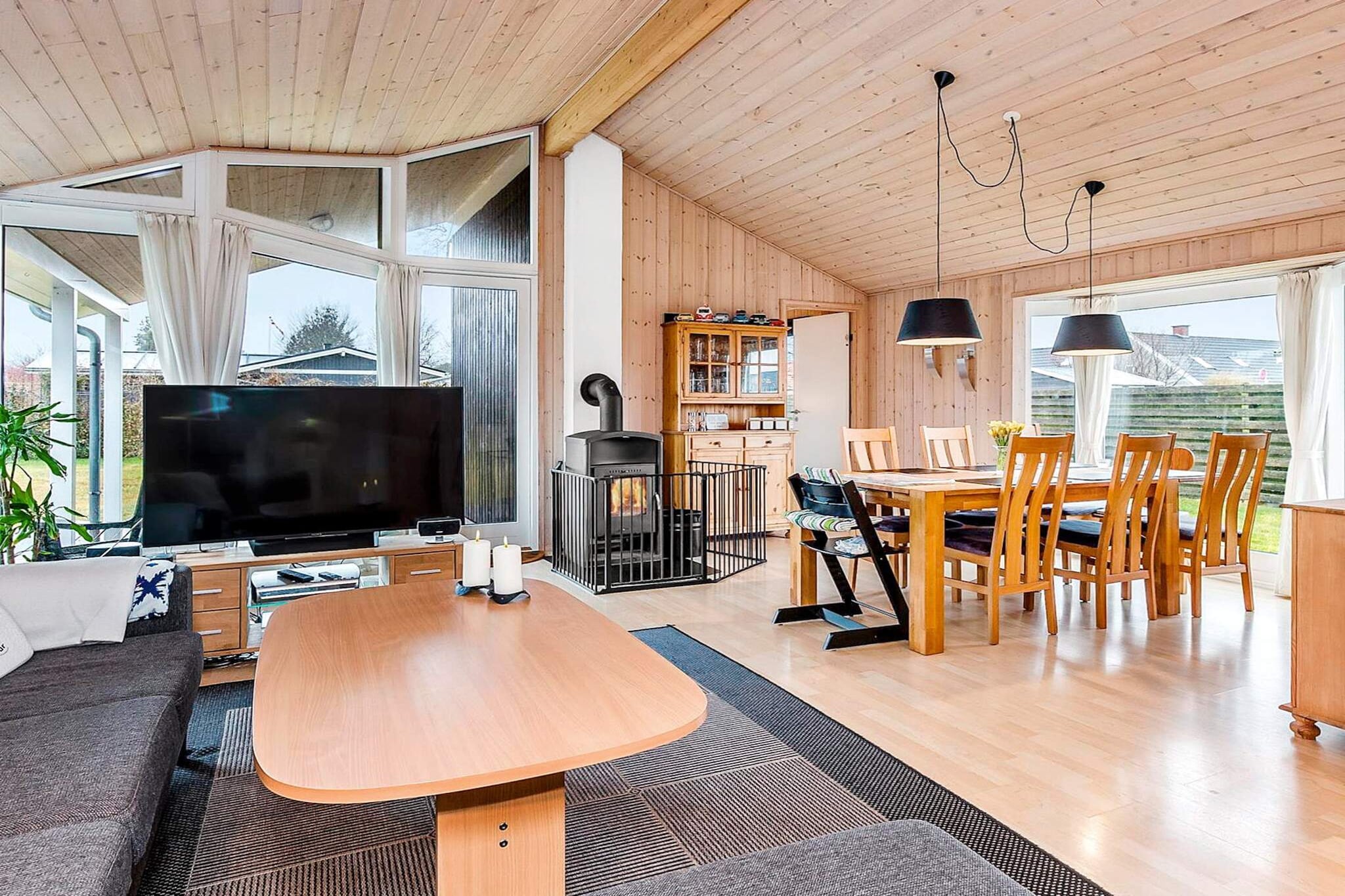 6 person holiday home in BÃ¸rkop-By Traum