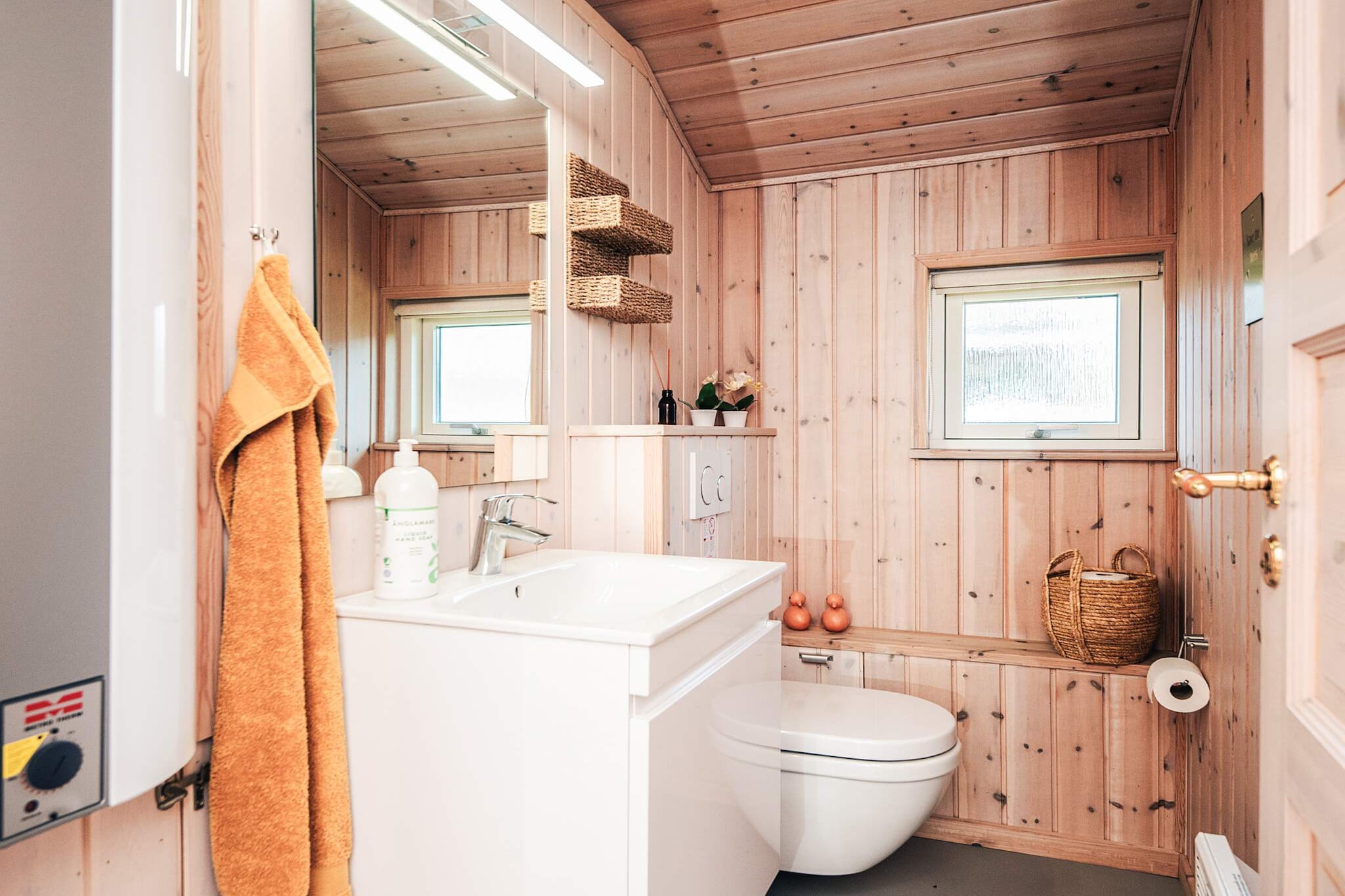6 person holiday home in Ebeltoft - Indoor