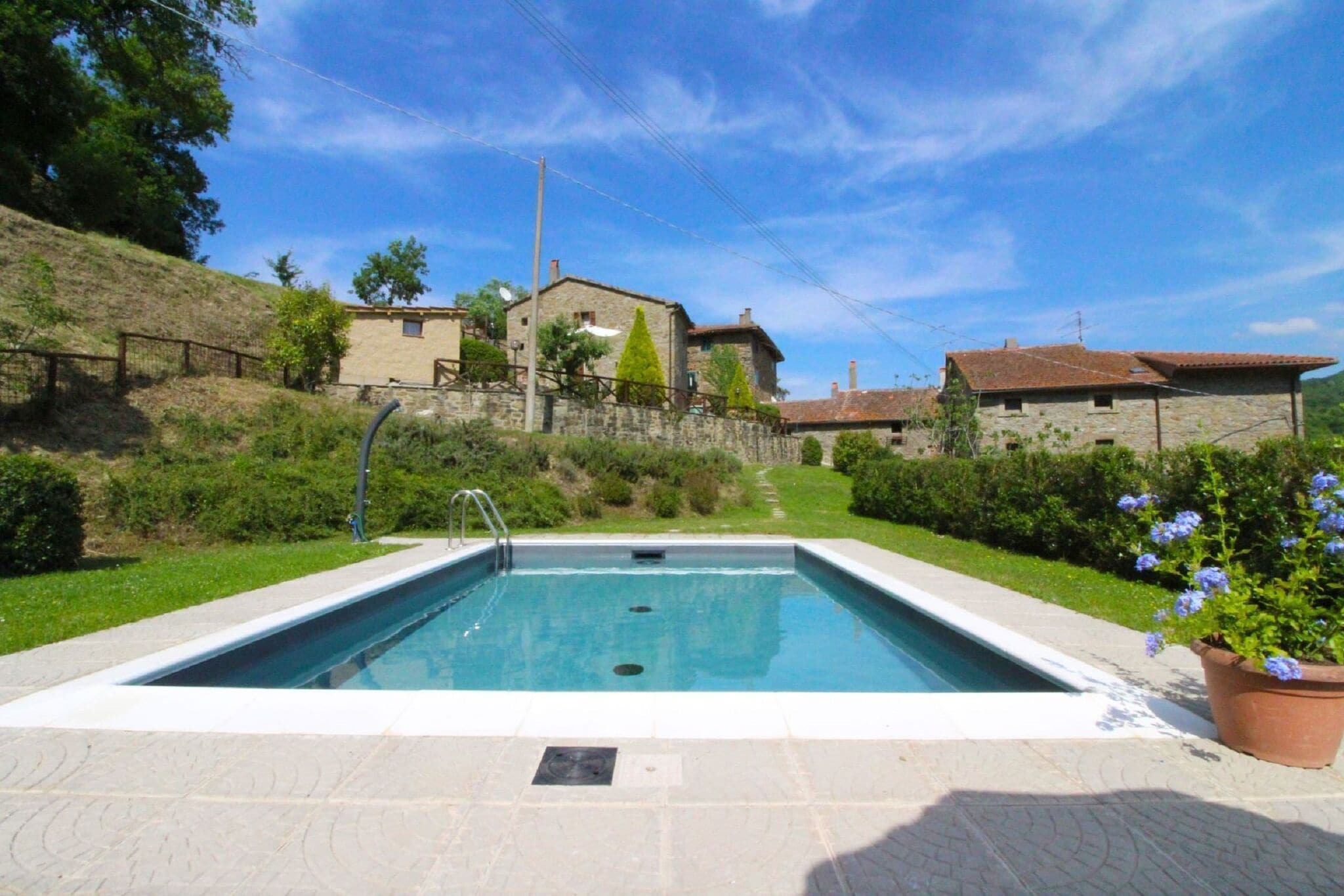 Charmantes Ferienhaus in Castiglion Fiorentino mit Pool