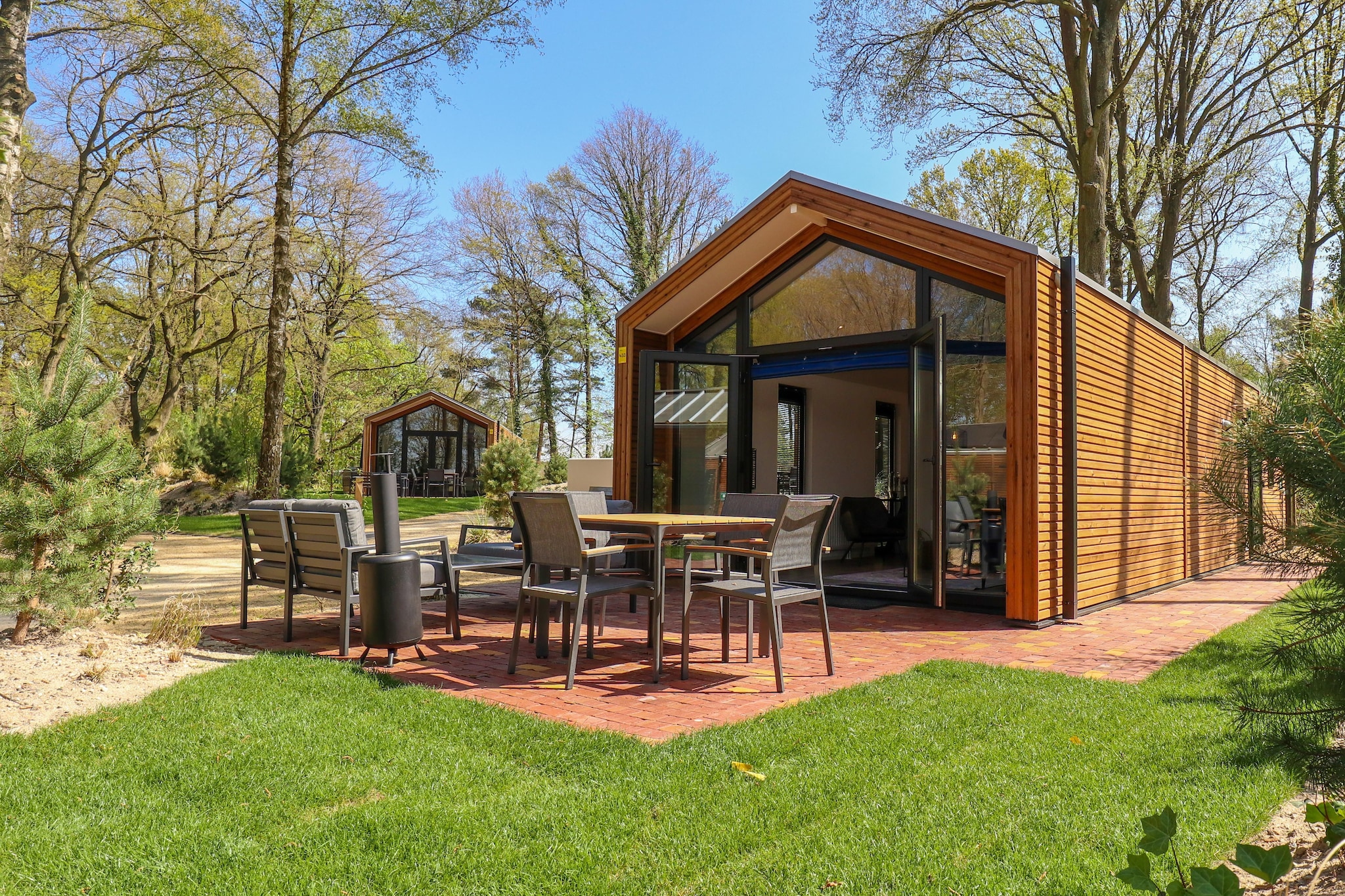 Joli chalet avec lave-vaisselle, près du Maasduinen