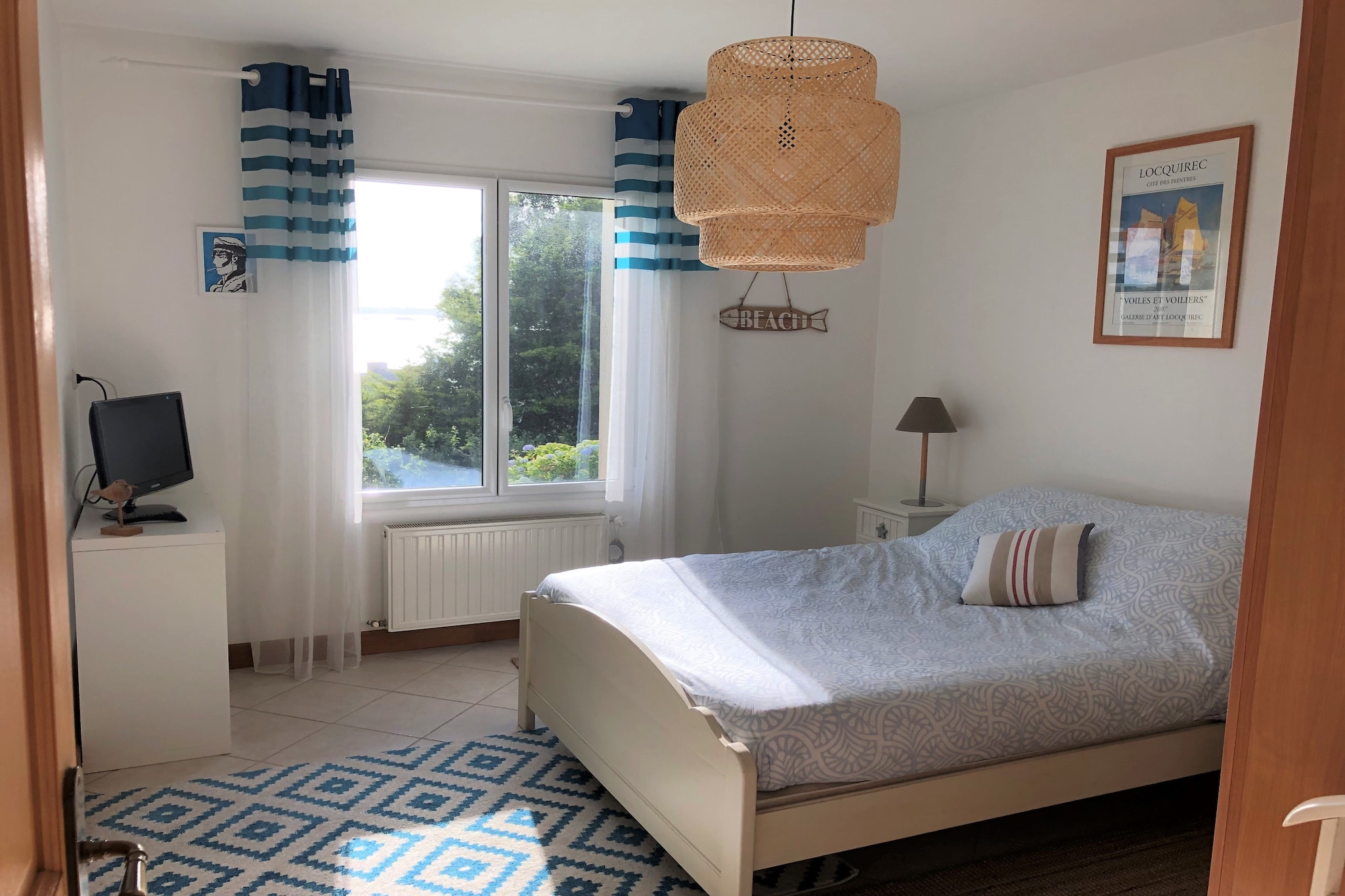 Bed Room