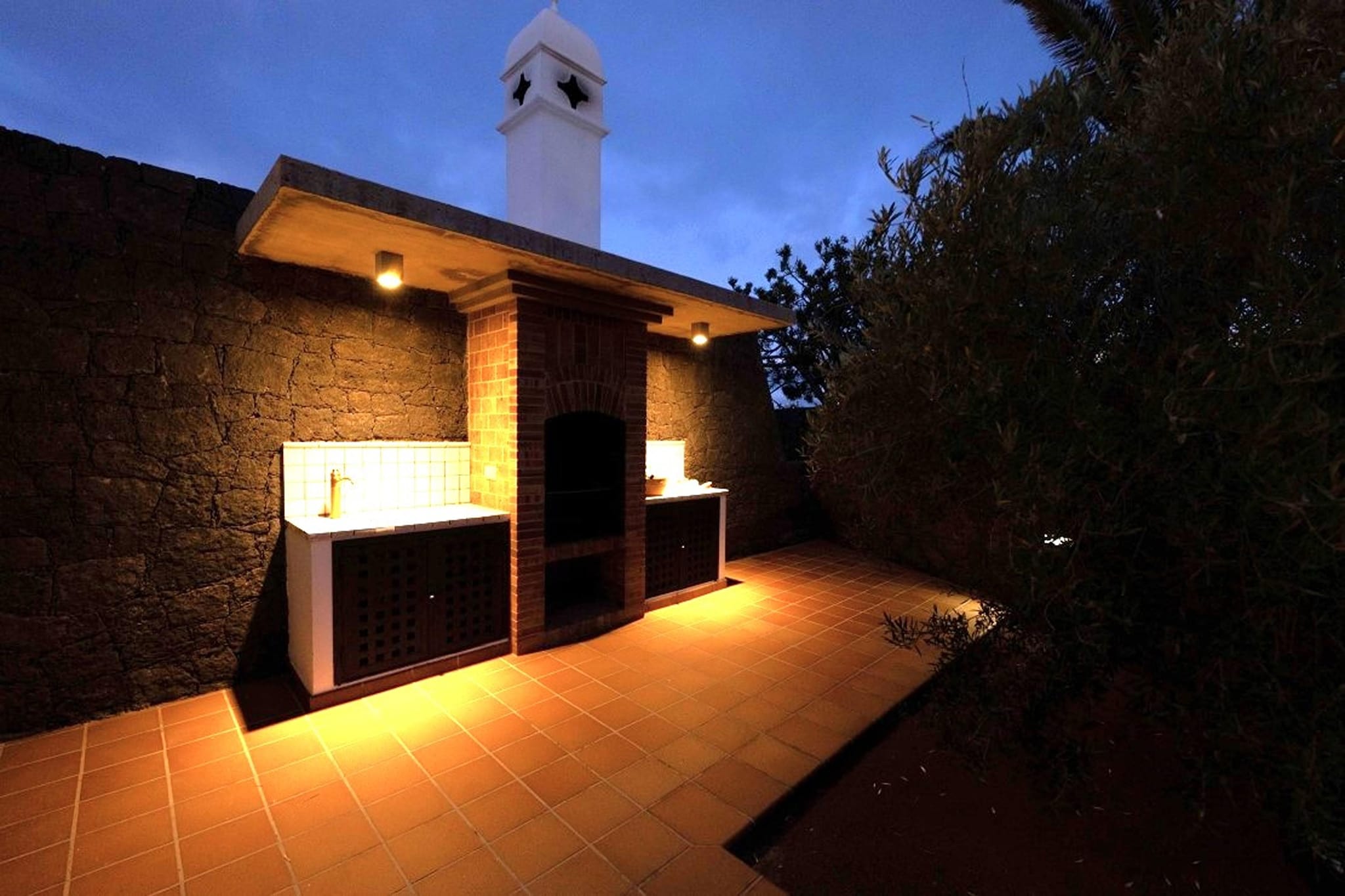 Villa B