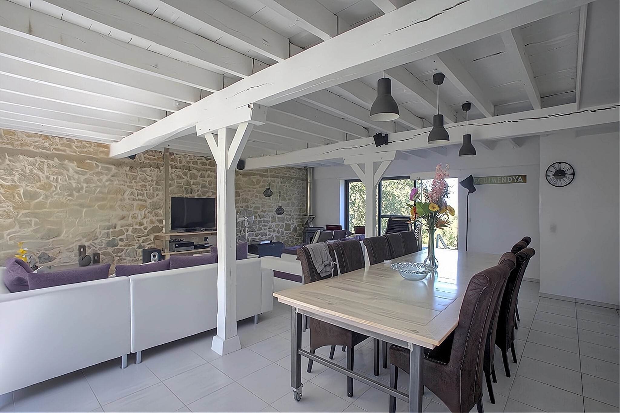 Maison de vacances confortable et entièrement équipée à Gourdon avec terrasse, grand jardin